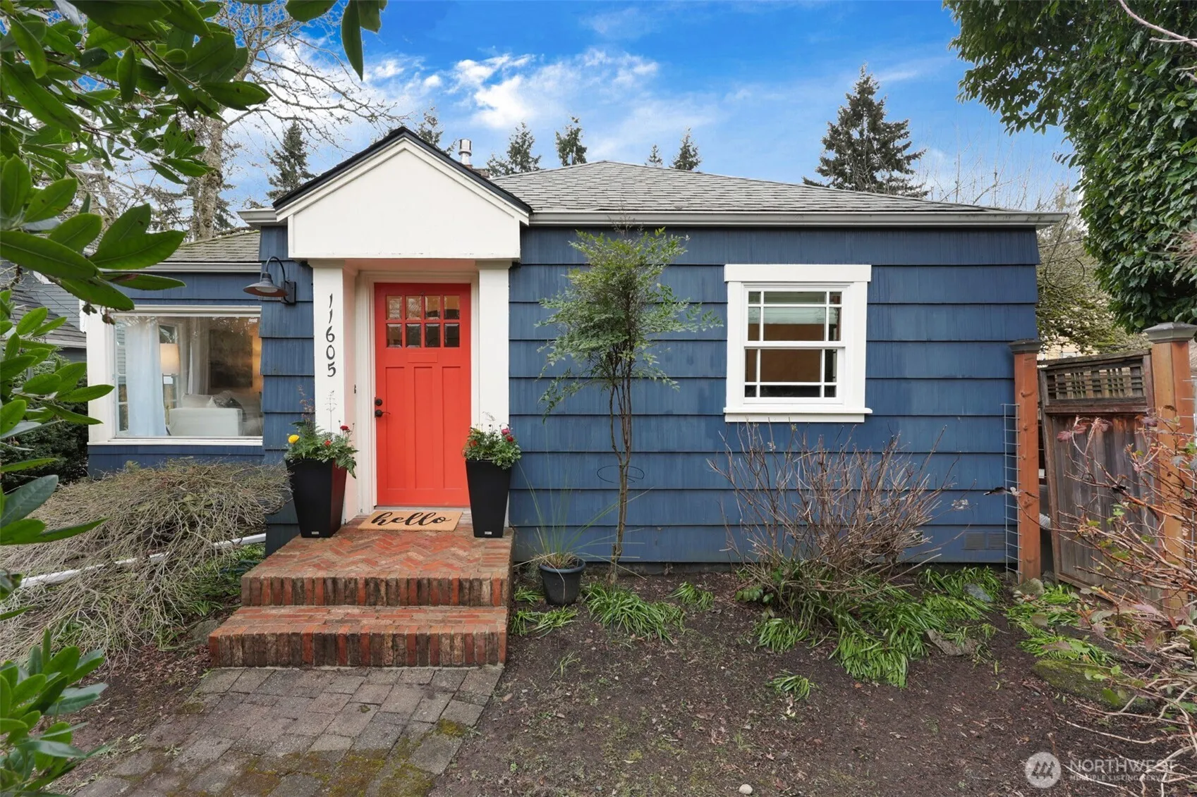 Property photo for 11605 Meridian Avenue N, Seattle