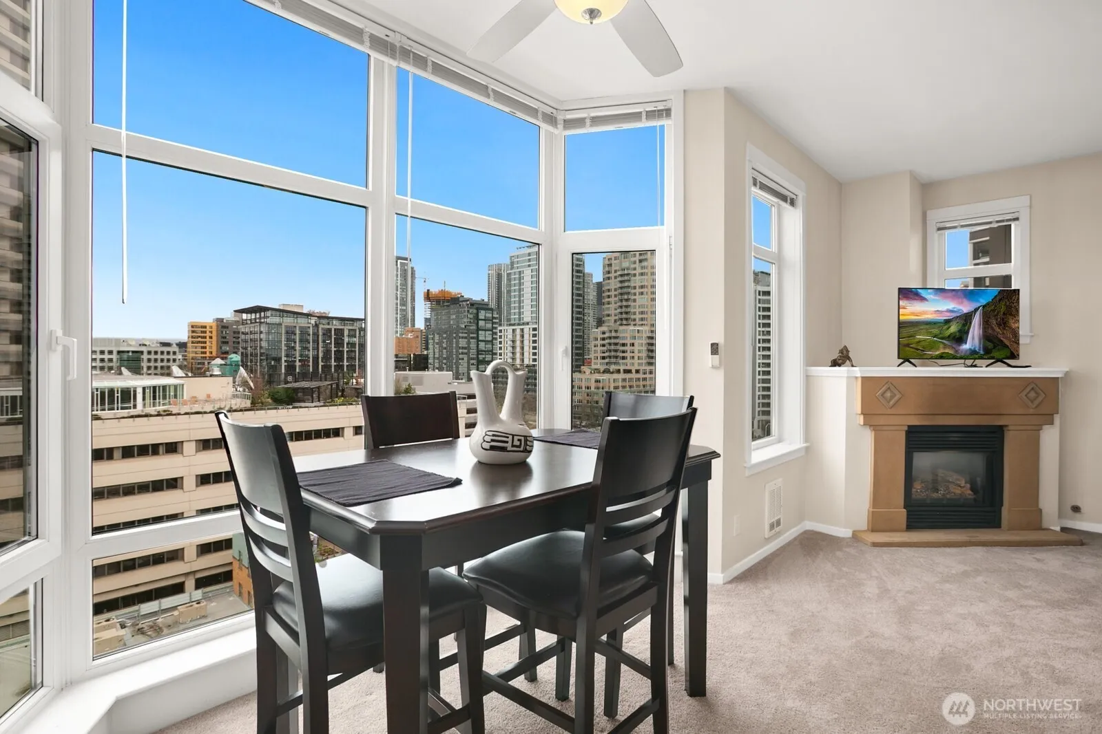 Property photo for 2801 1st Avenue #1014, Seattle photo 5