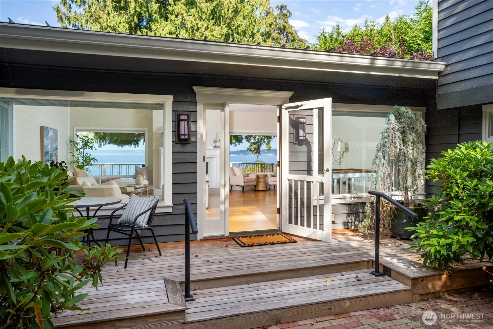 Property photo for 7946 Grand Avenue Ne, Bainbridge Island