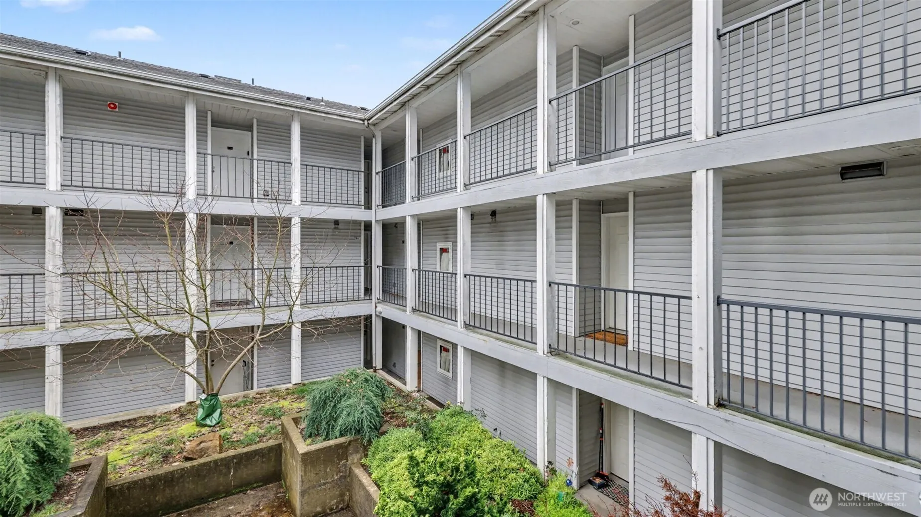 Property photo for 9200 Greenwood Avenue N #a202, Seattle photo 3