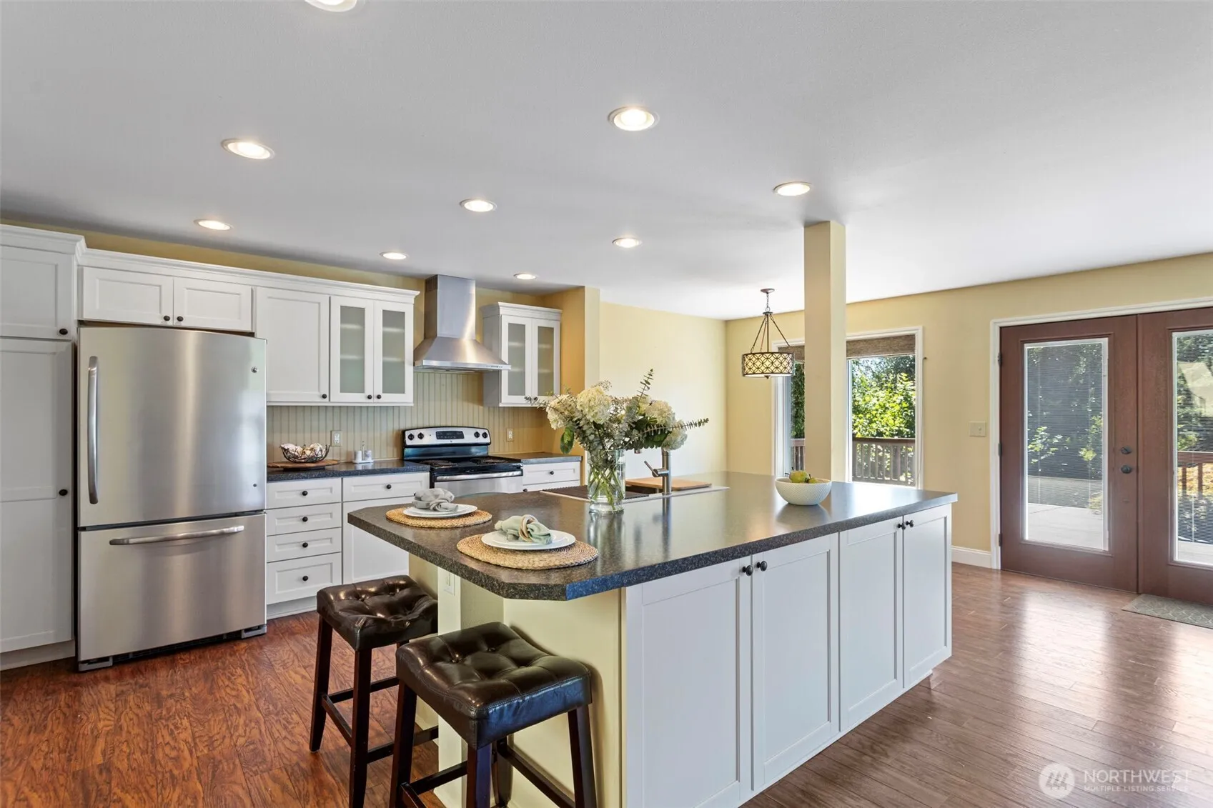 Property photo for 6234 Ne 182nd Street, Kenmore photo 3
