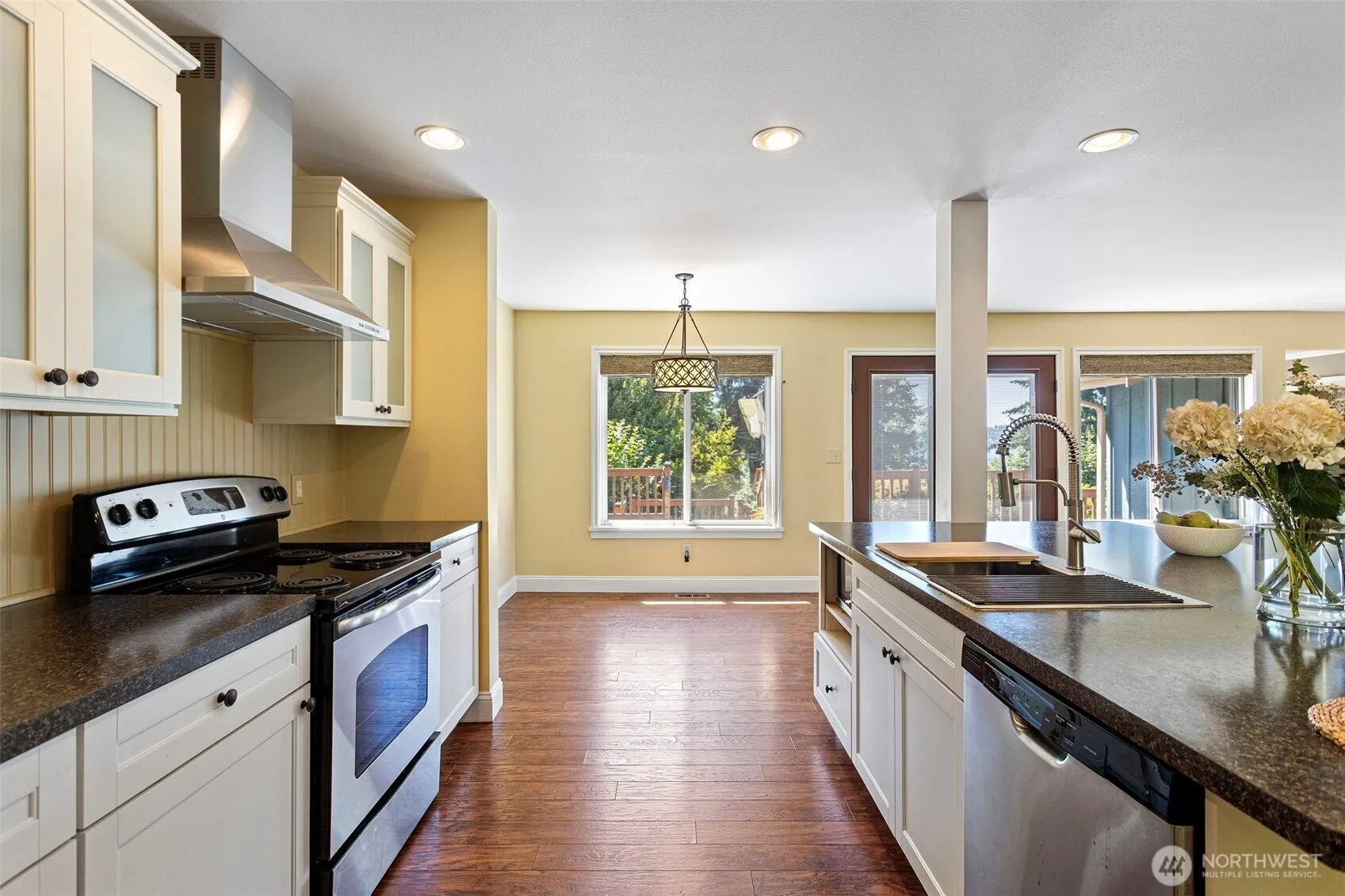 Property photo for 6234 Ne 182nd Street, Kenmore photo 5