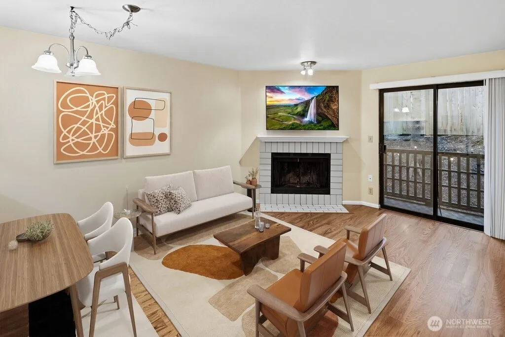 Property photo for 710 N 160th Street #b112, Shoreline photo 5