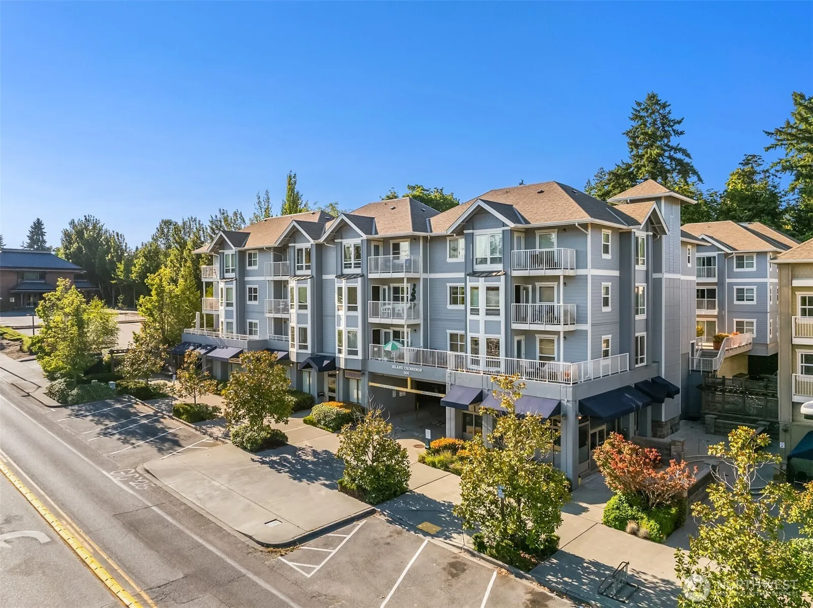Property photo for 300 High School Road Ne #419, Bainbridge Island