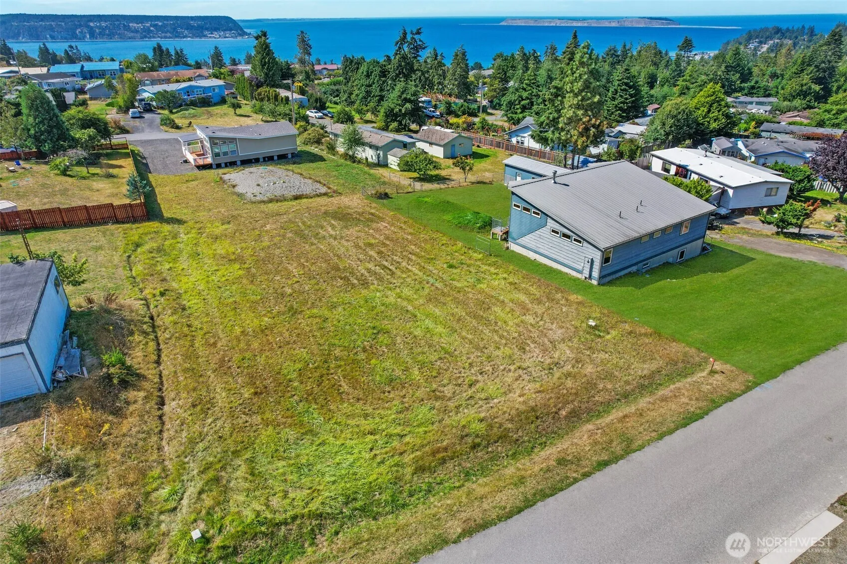 Property photo for 142 Alder Drive, Port Townsend photo 2