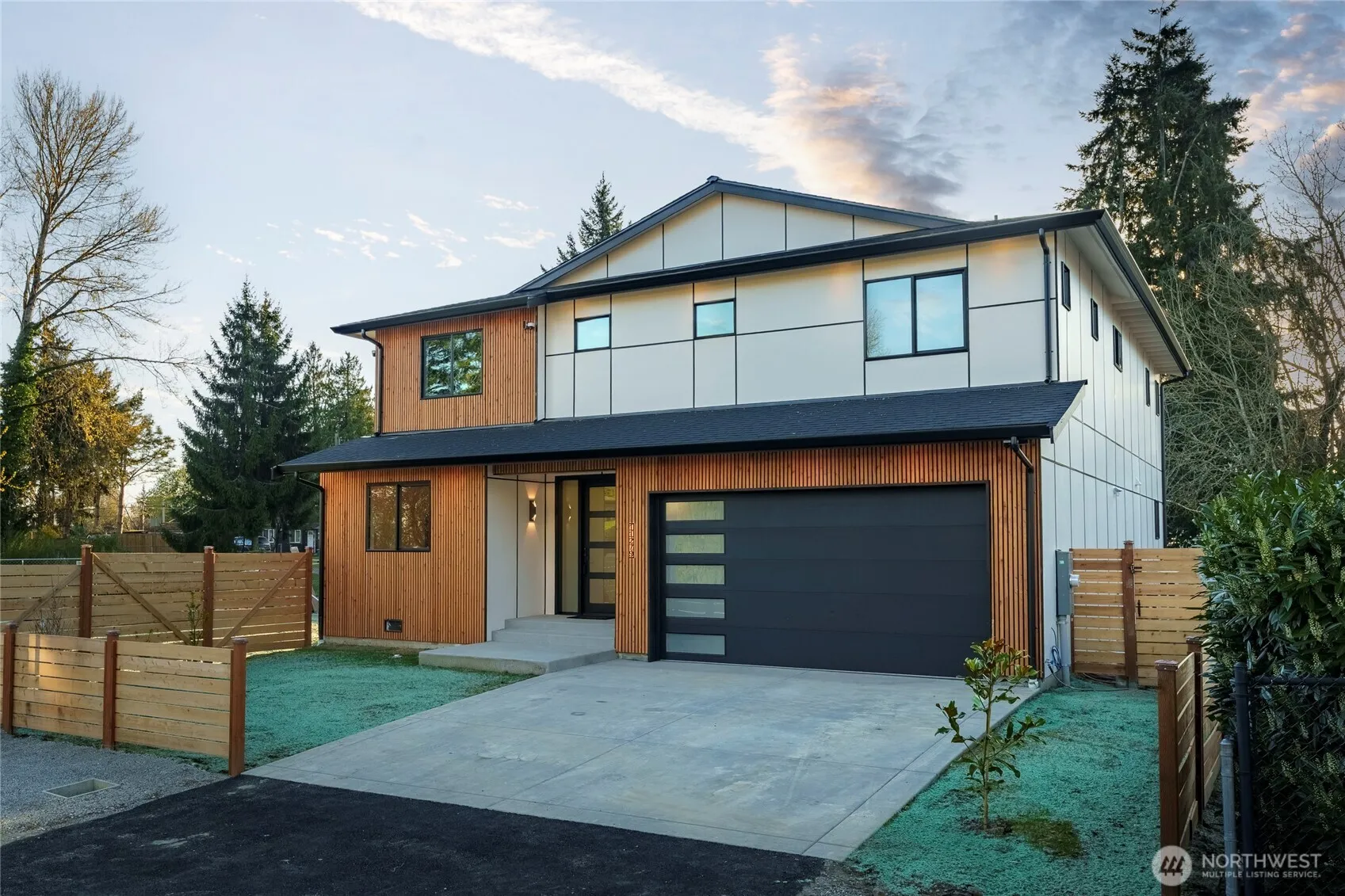 Property photo for 11279 59th Avenue S, Seattle photo 2