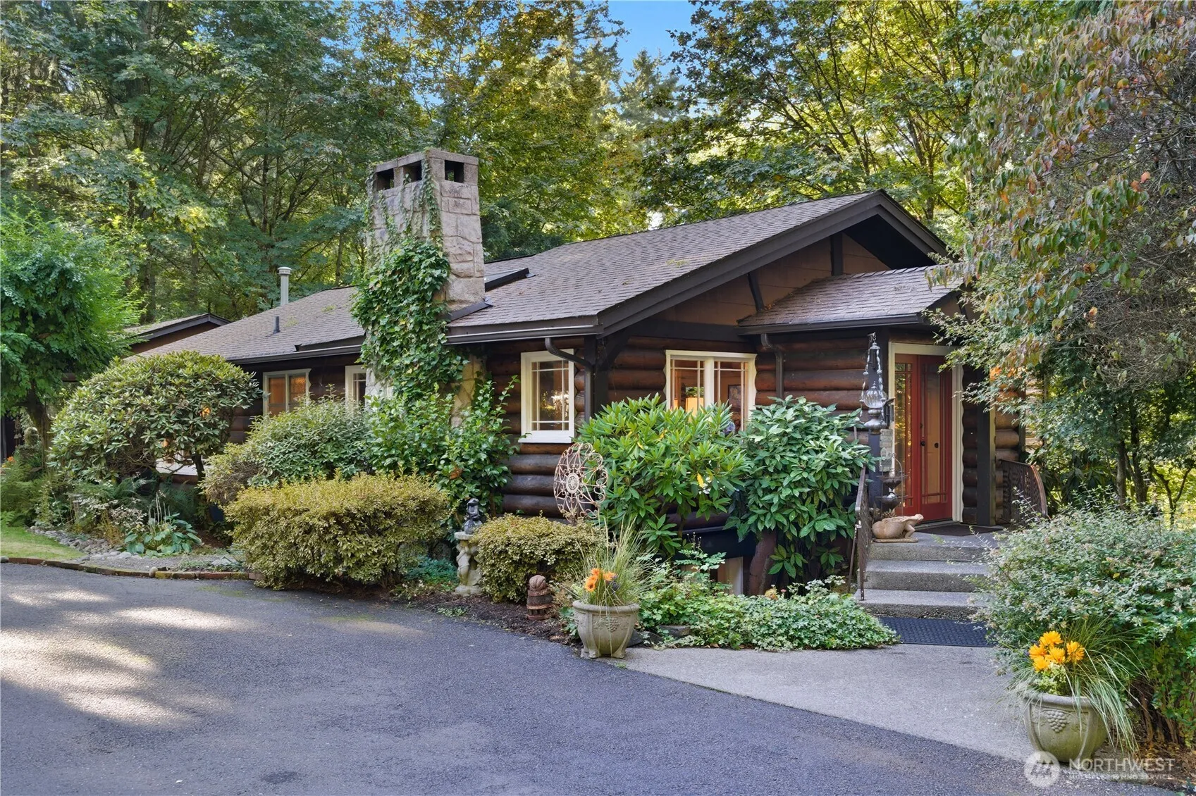 Property photo for 6017 64th Street W, University Place