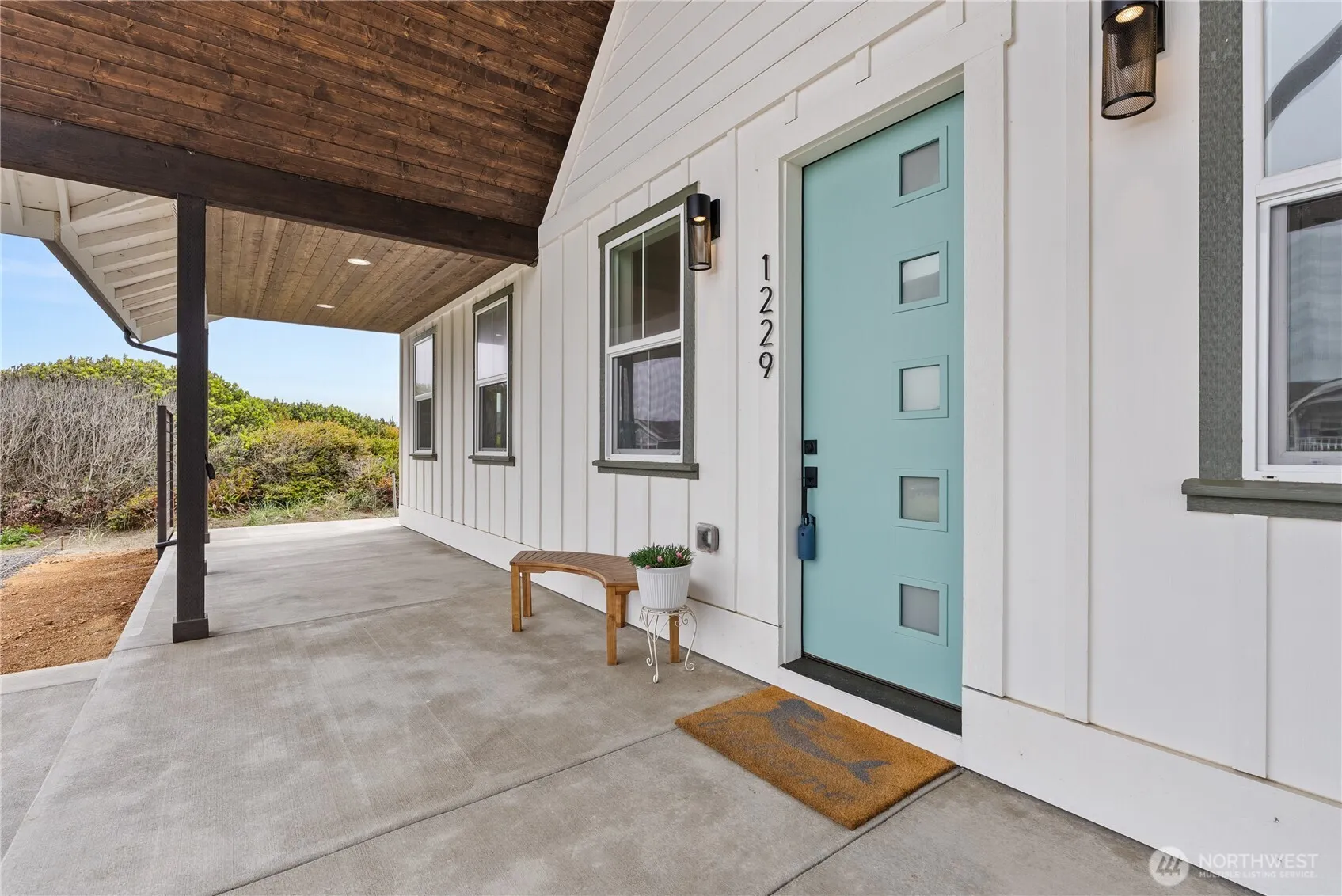 Property photo for 1229 Channel Avenue Sw, Ocean Shores photo 4
