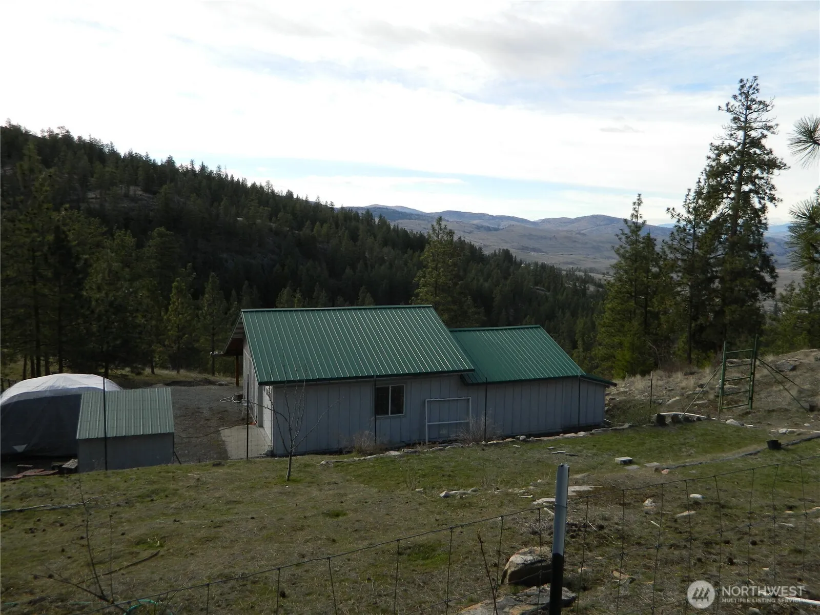 Property photo for 28 Ridgeline Road, Tonasket photo 4