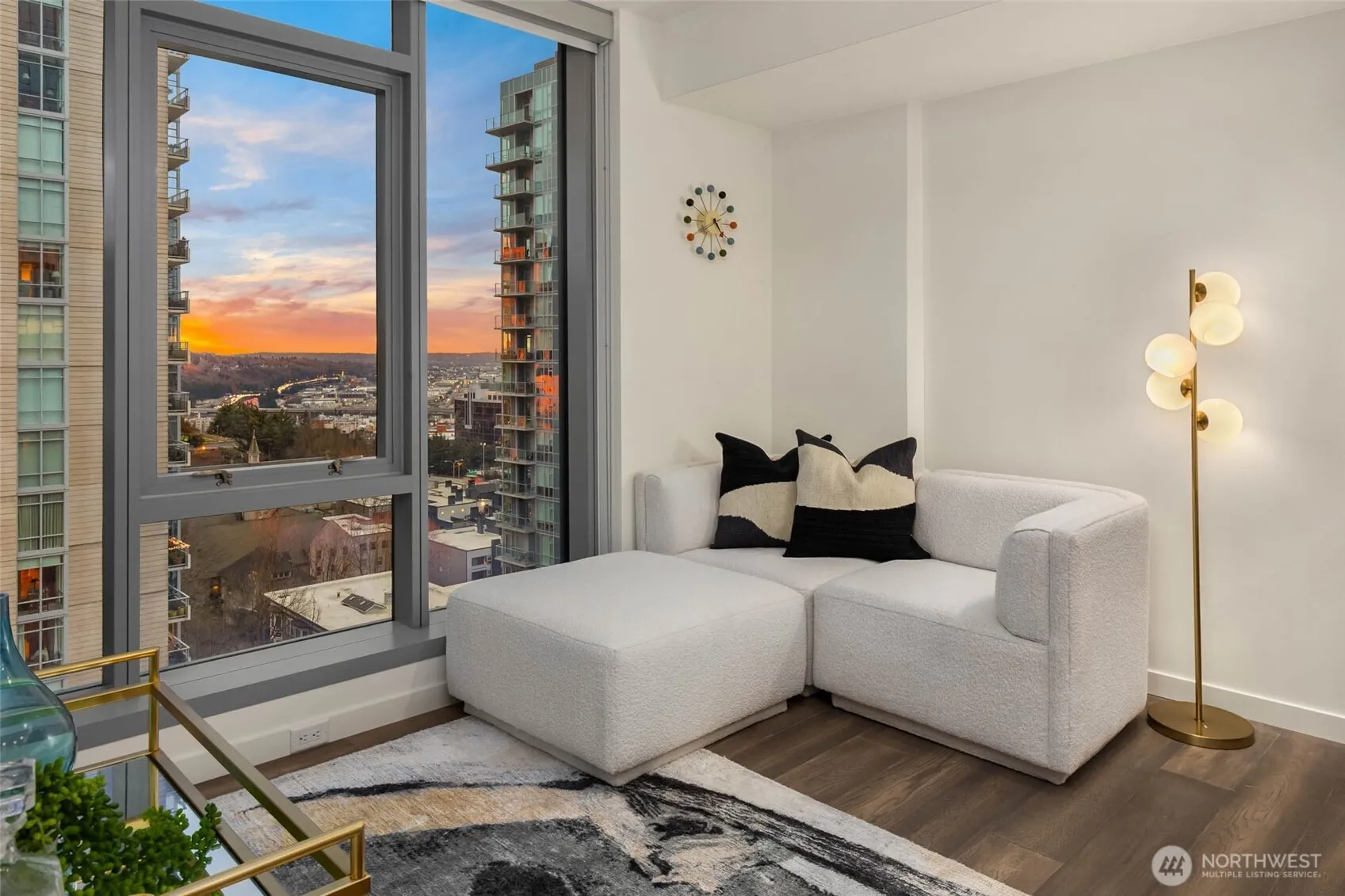 Property photo for 800 Columbia Street #1807, Seattle