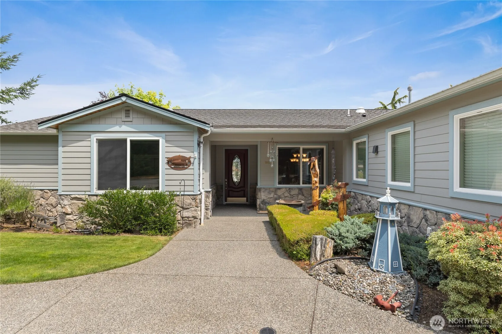 Property photo for 880 Shoshone Drive, La Conner