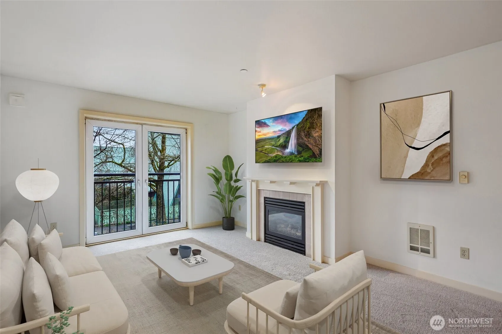 Property photo for 701 1st Avenue N #204, Seattle