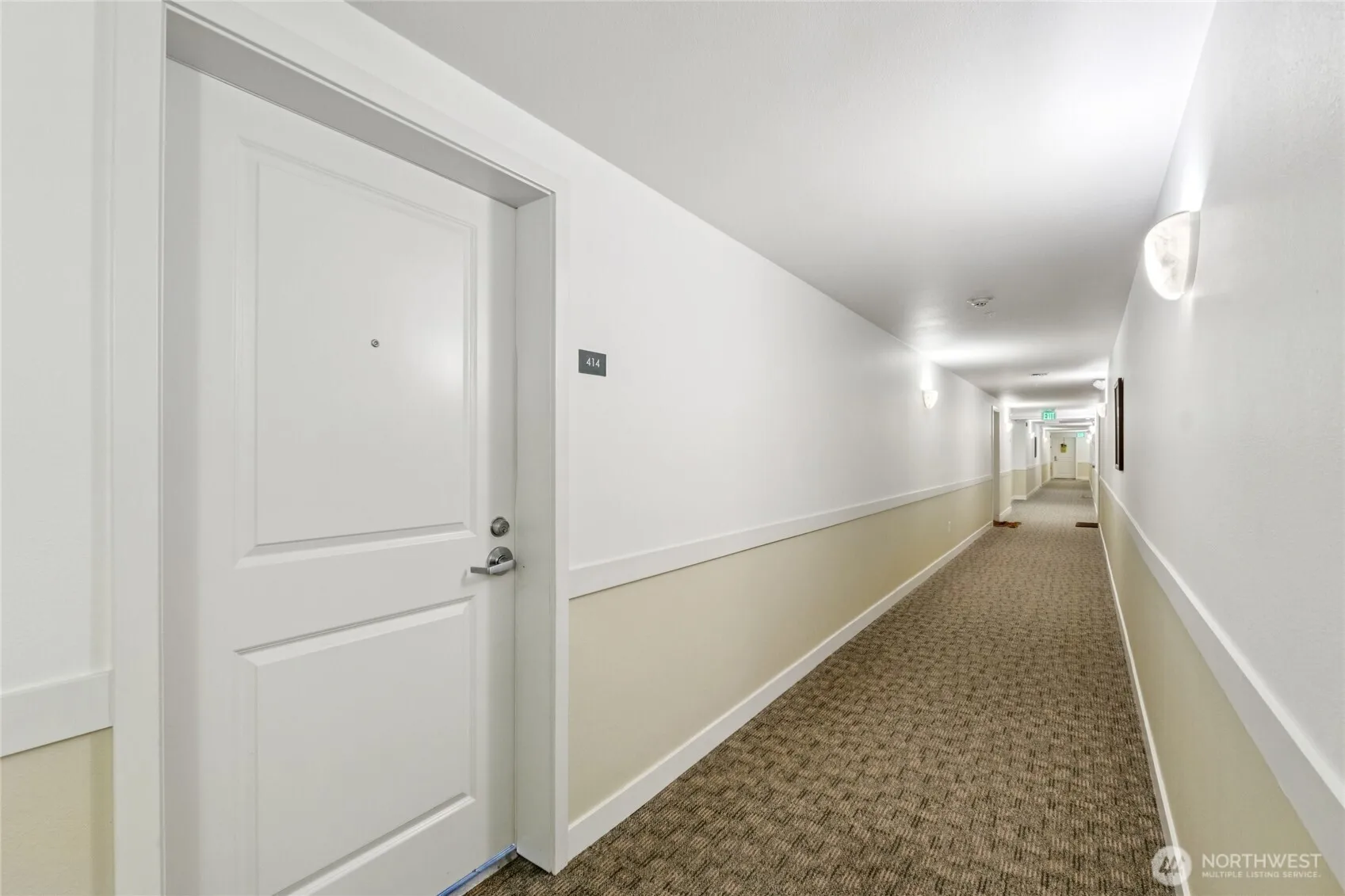 Property photo for 2331 42nd Avenue Sw #414, Seattle photo 4