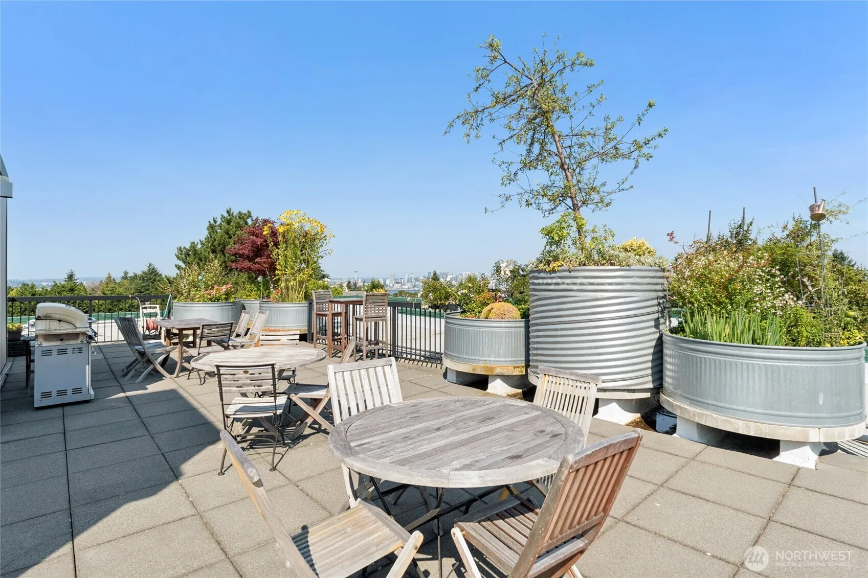 Property photo for 2331 42nd Avenue Sw #414, Seattle