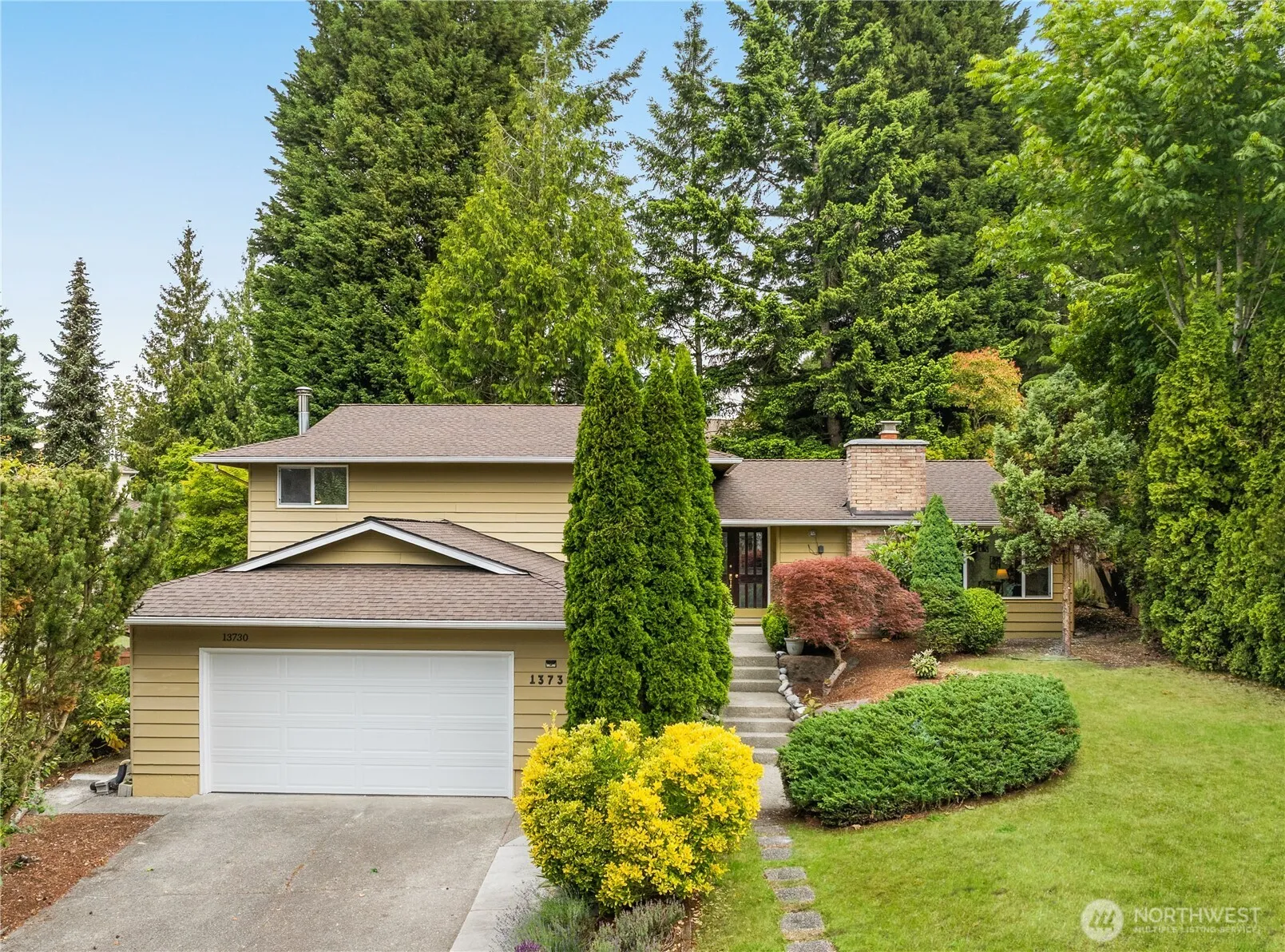Property photo for 13730 Se 20th Street, Bellevue