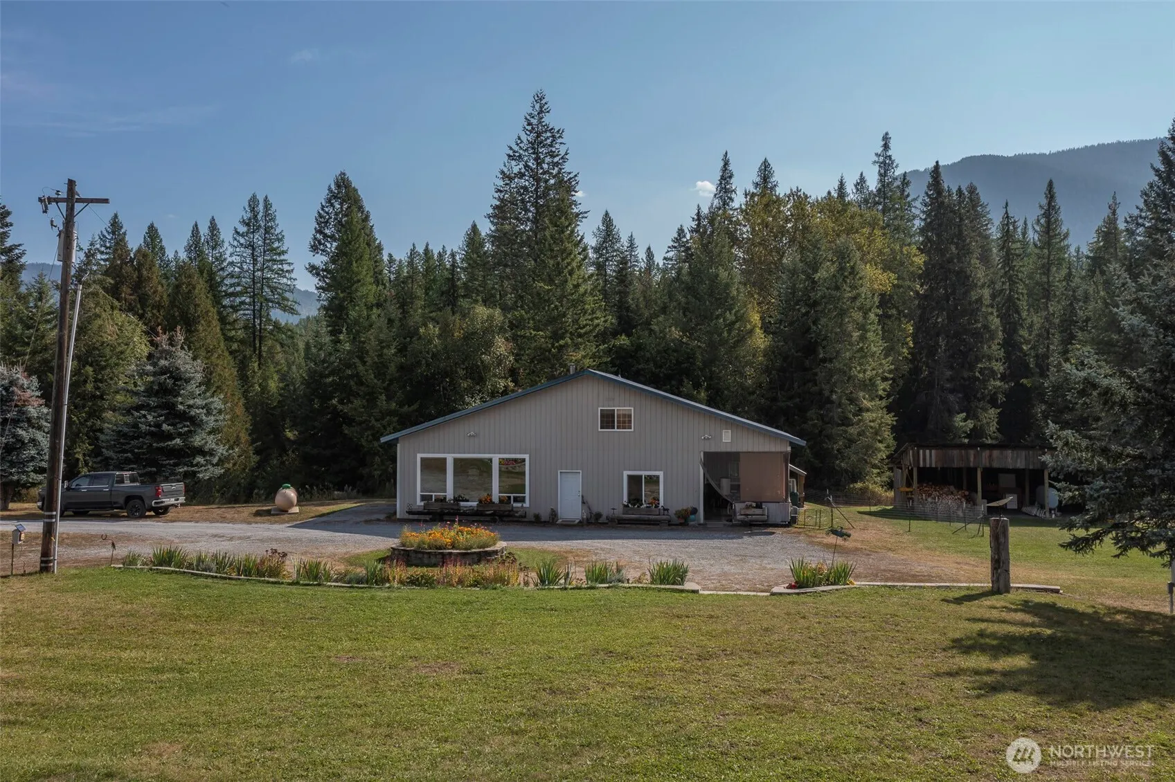 Property photo for 3829 Deep Lake Boundary Road, Colville photo 2