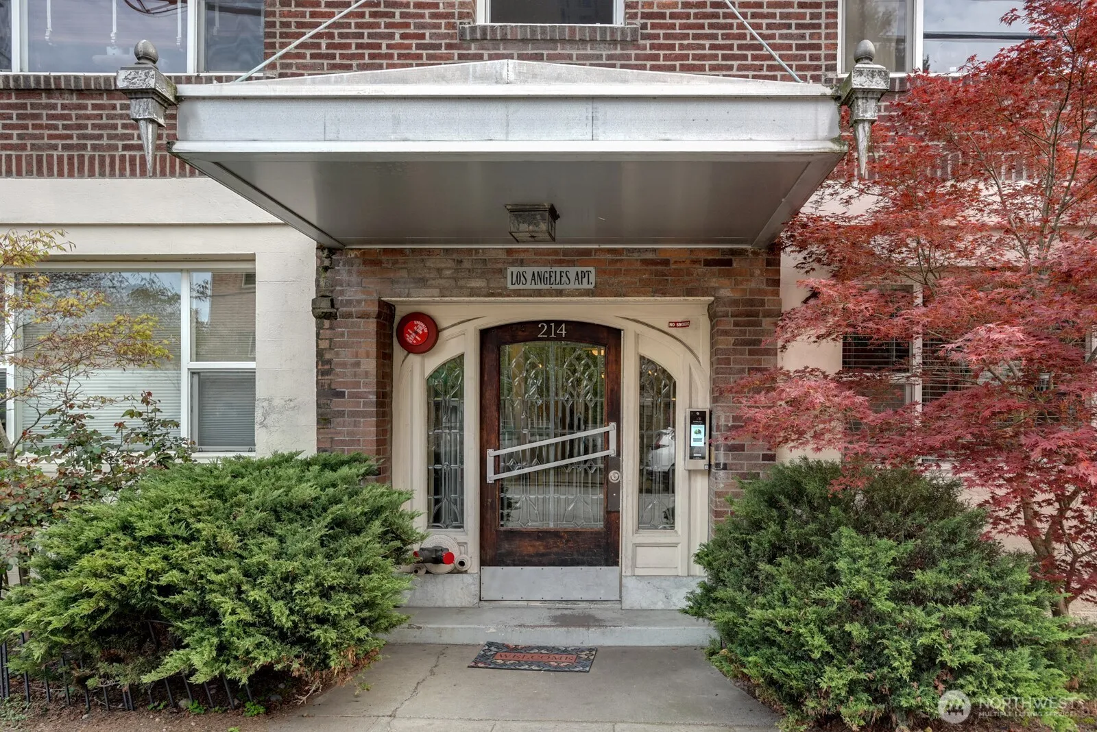 Property photo for 214 Summit Avenue E #402, Seattle