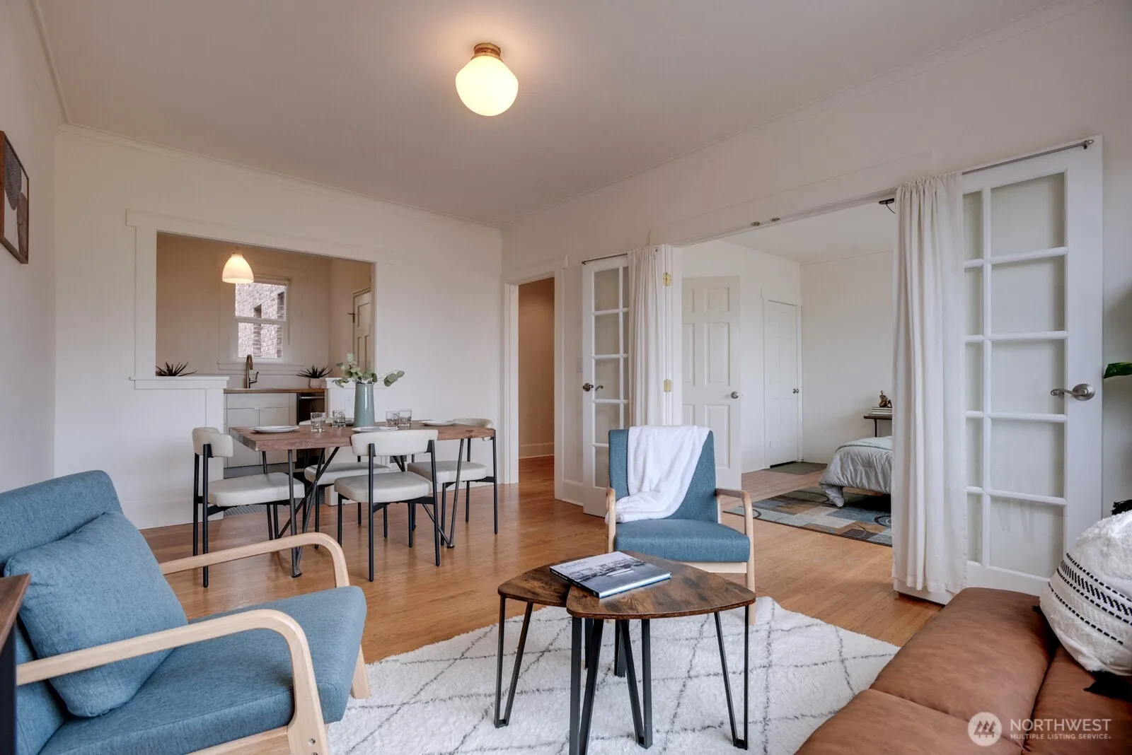 Property photo for 214 Summit Avenue E #402, Seattle photo 5