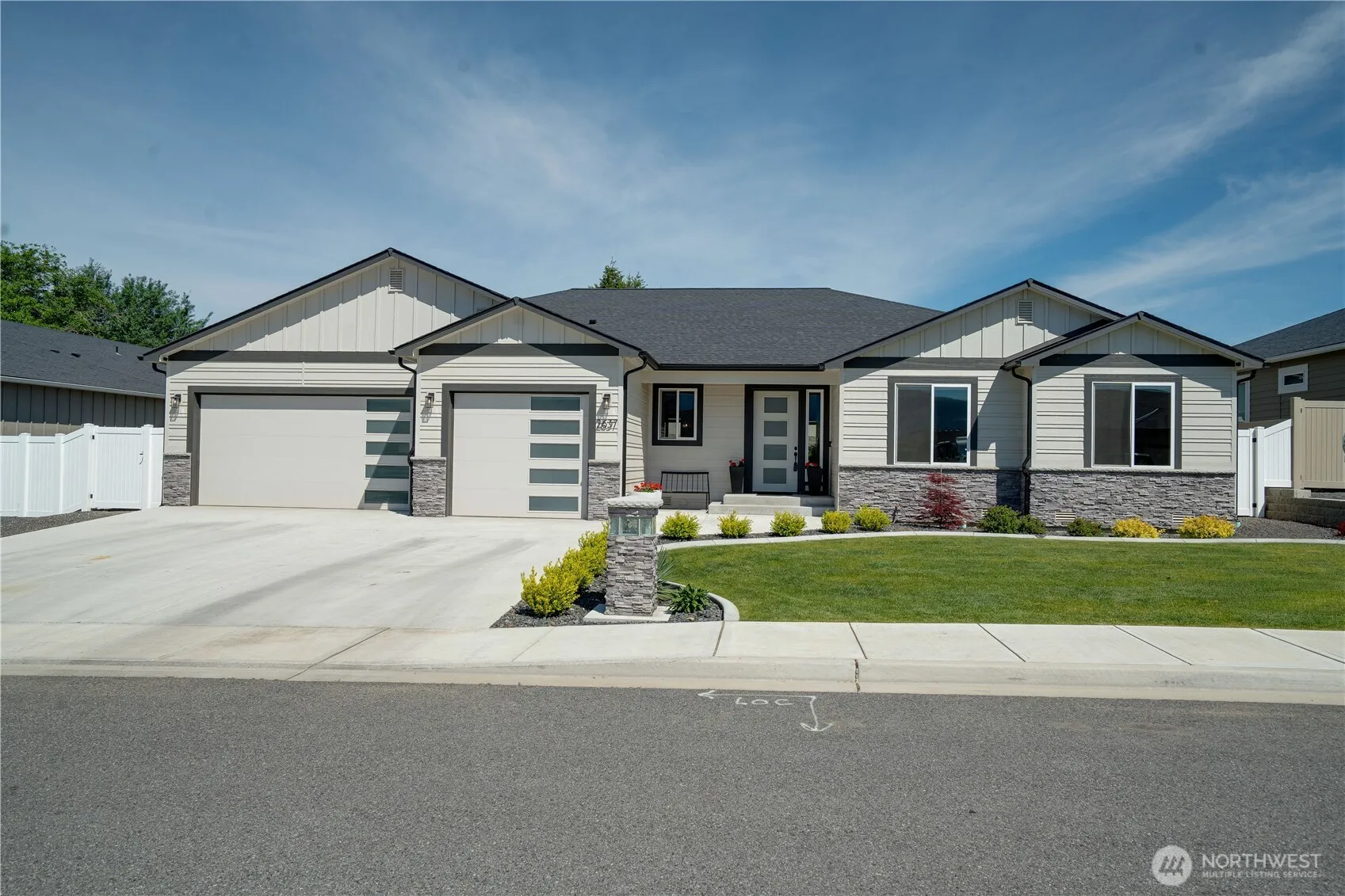 Property photo for 2637 Patriot Way Se, East Wenatchee