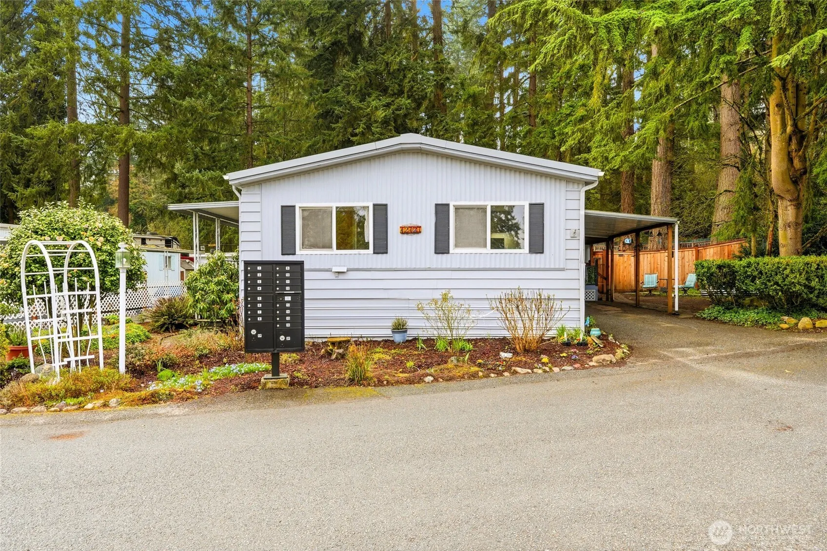 Property photo for 12727 112th Avenue E #13, Puyallup photo 3