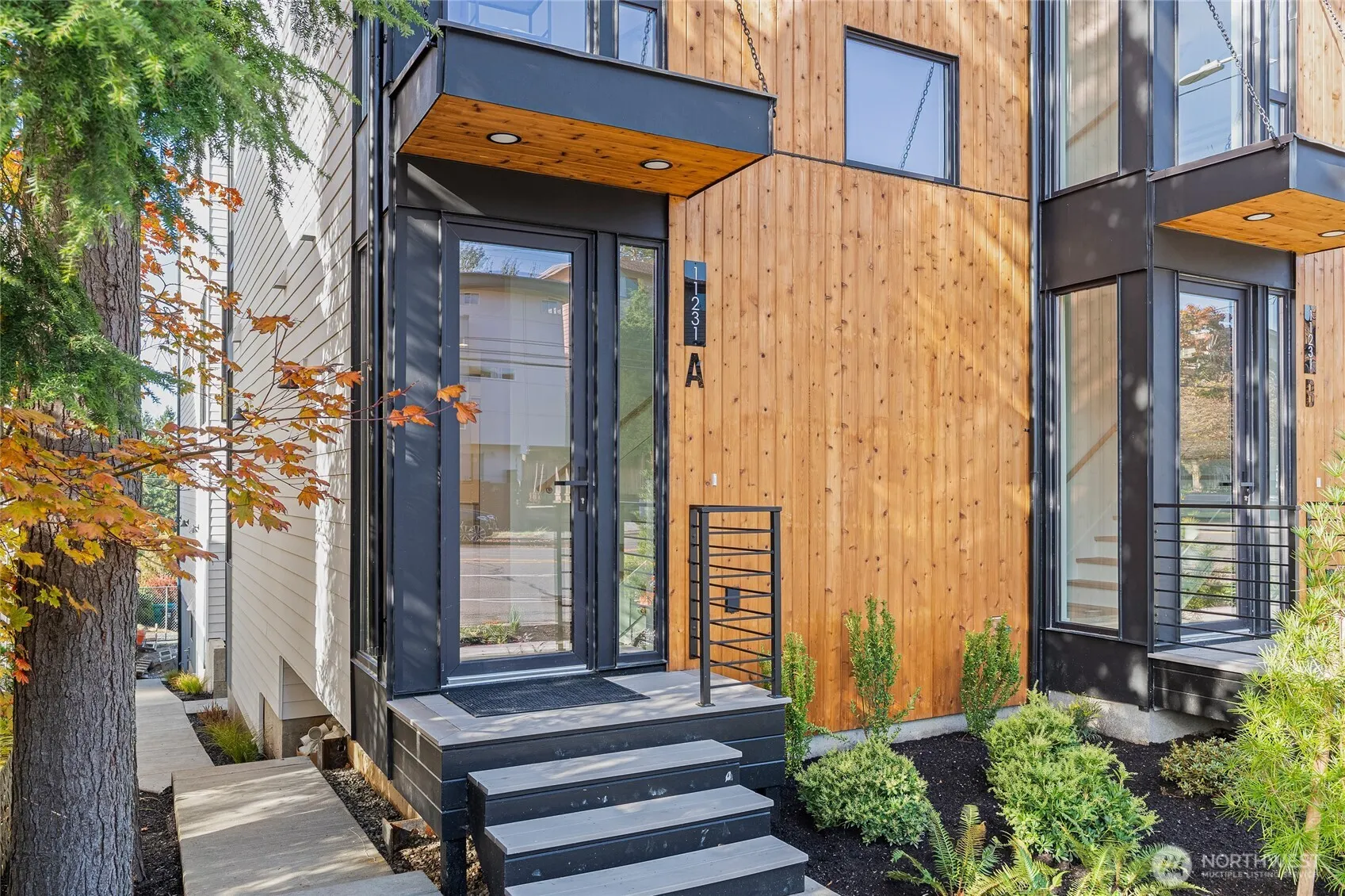 Property photo for 11231 Greenwood Avenue N #c, Seattle photo 2