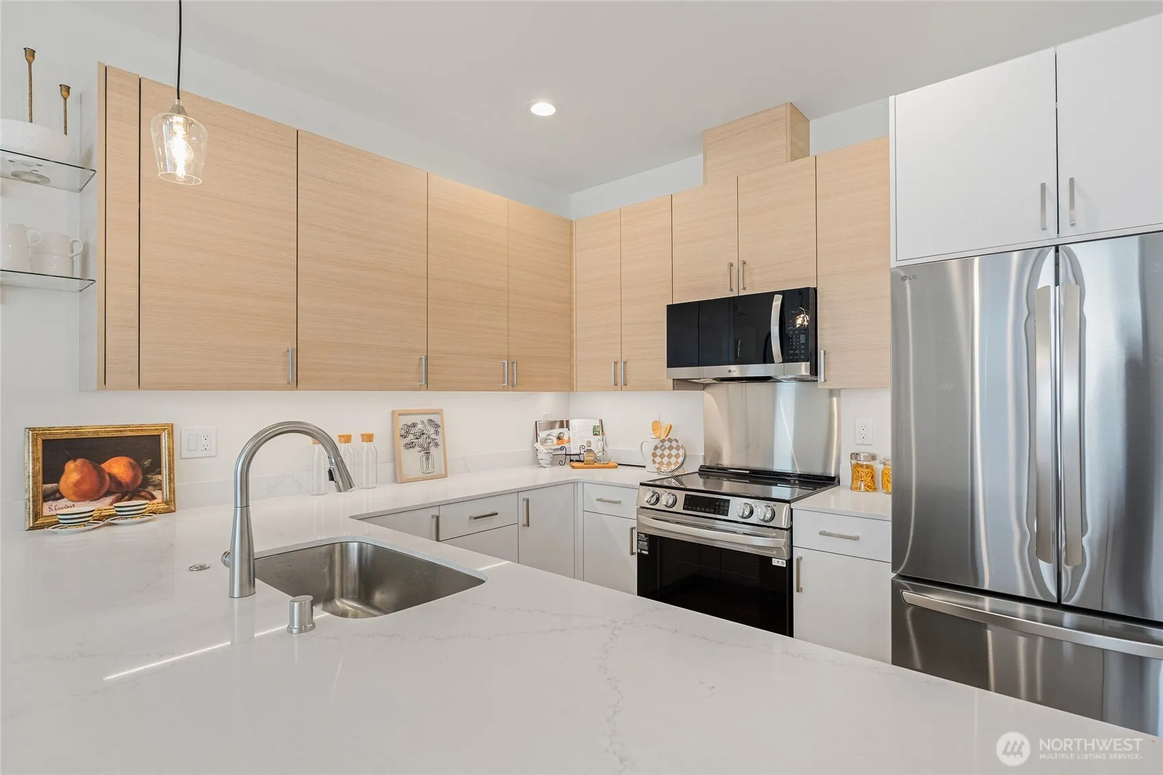 Property photo for 11231 Greenwood Avenue N #c, Seattle photo 5