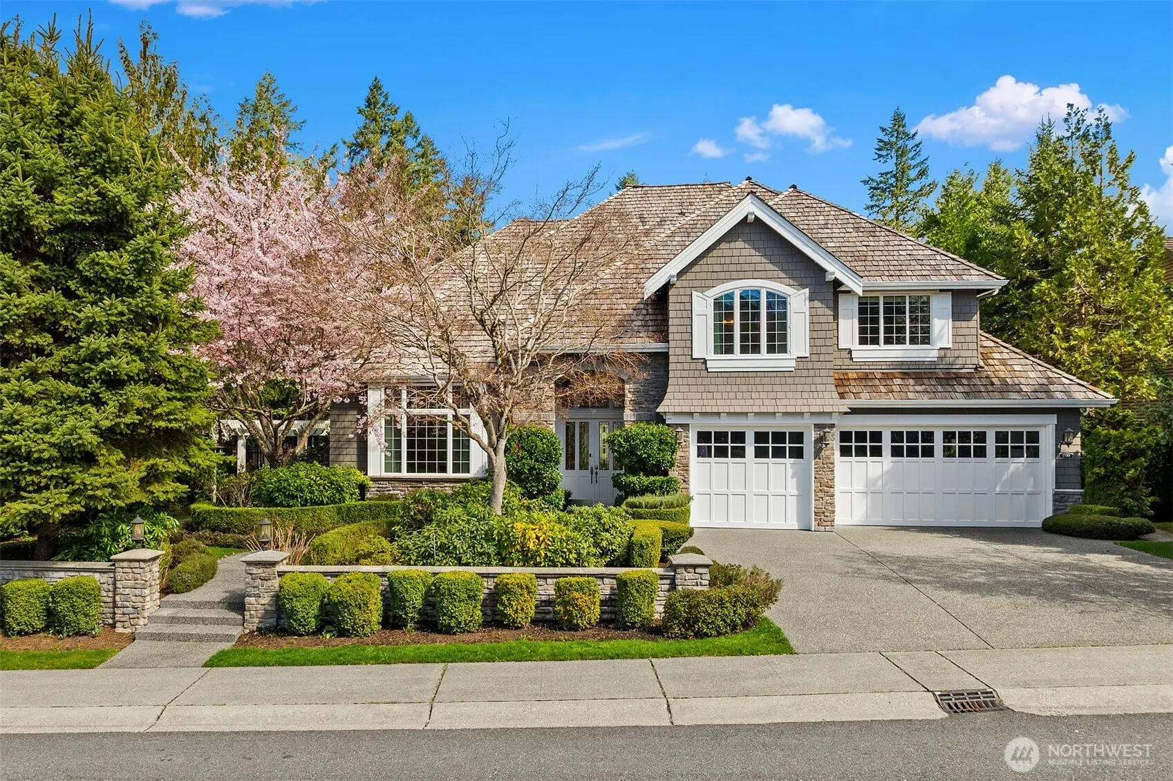 Property photo for 2330 279th Drive Se, Sammamish