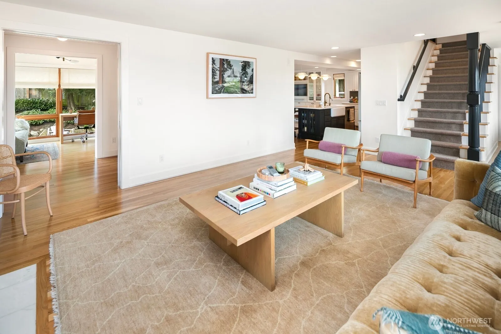Property photo for 2507 27th Avenue W, Seattle photo 4