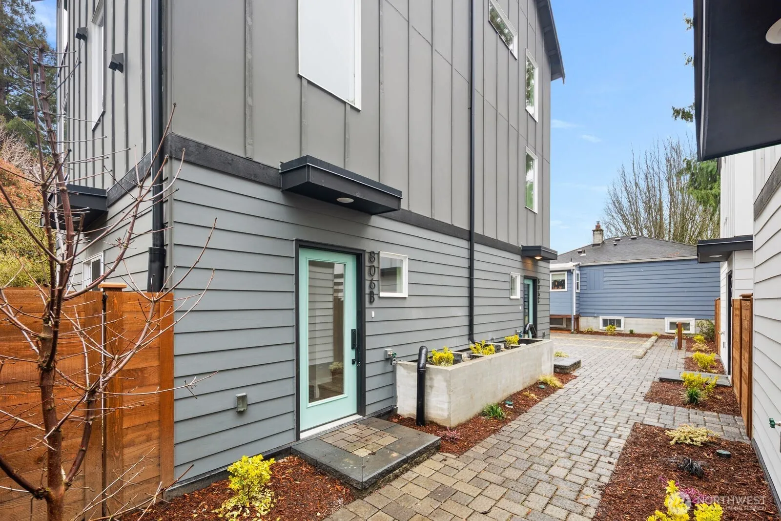 Property photo for 806 B S Rose Street, Seattle
