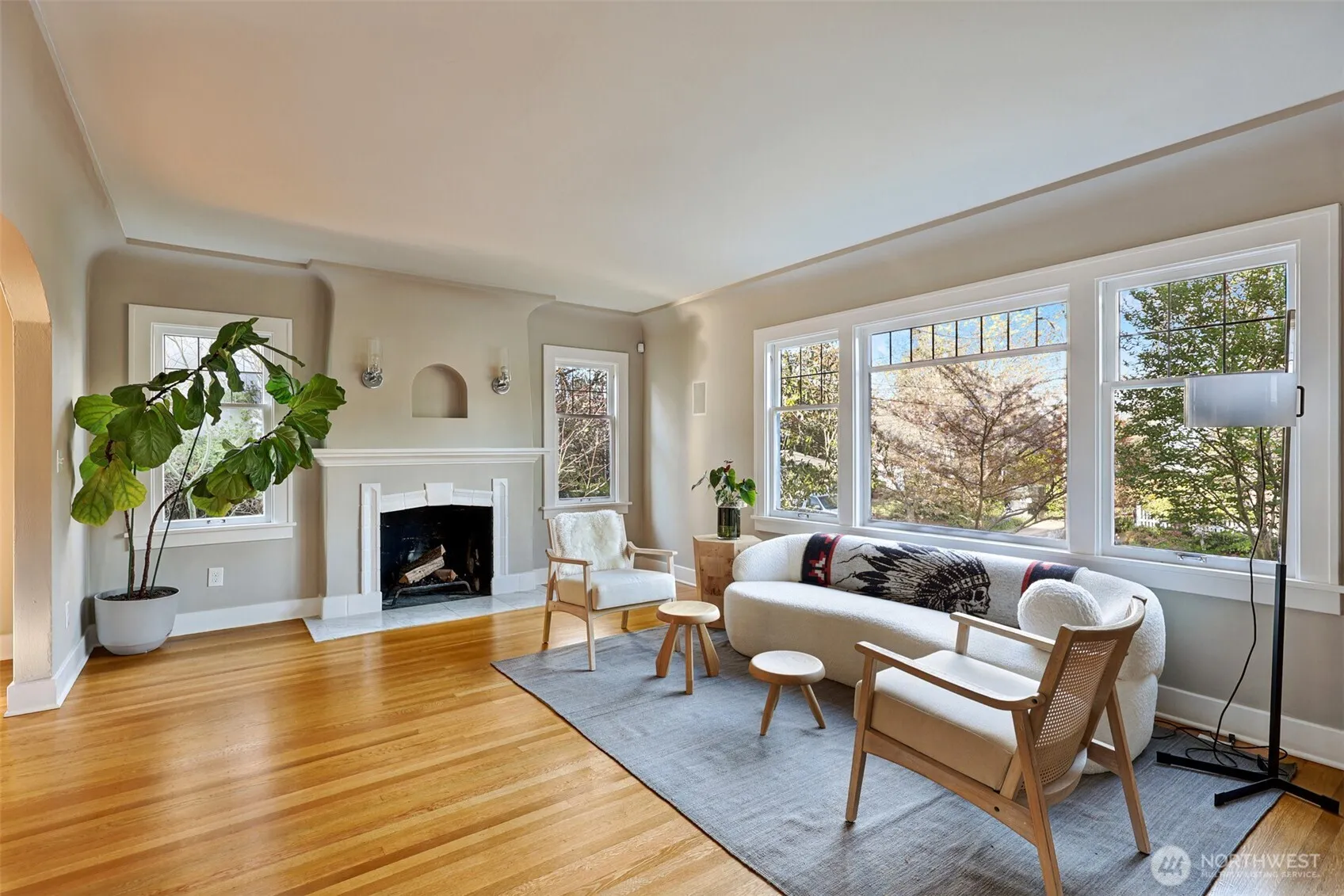 Property photo for 719 35th Avenue, Seattle photo 3
