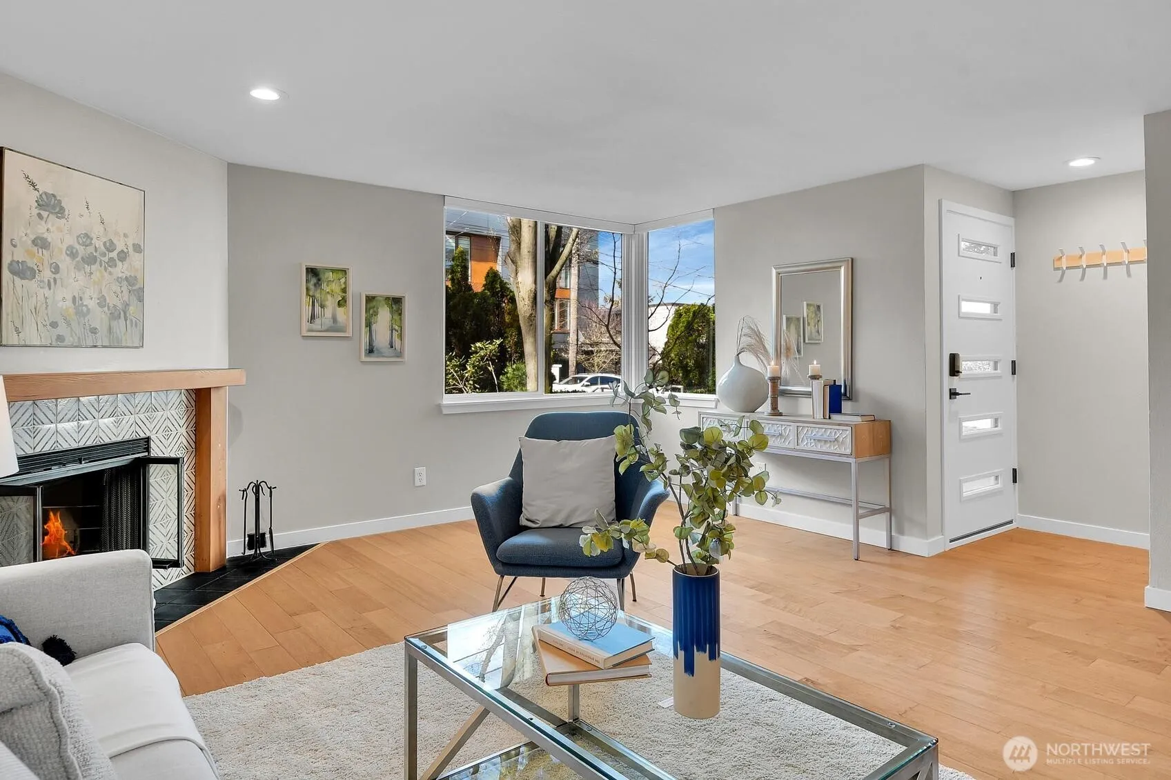 Property photo for 2350 10th Avenue E #111, Seattle photo 4
