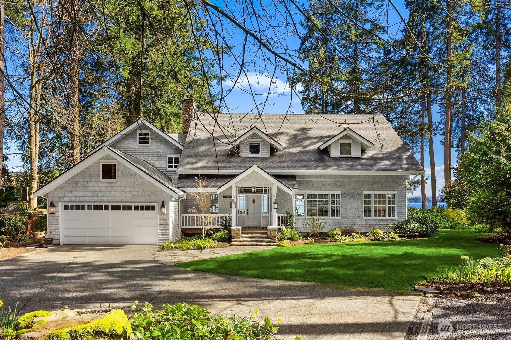 Property photo for 12960 Sunrise Drive Ne, Bainbridge Island