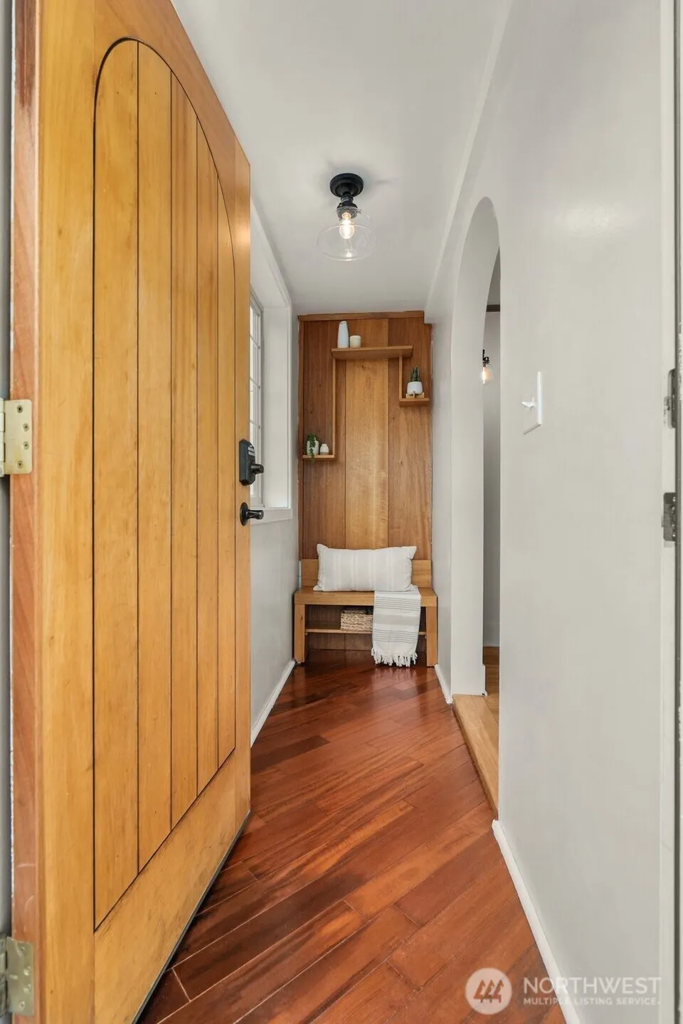 Property photo for 5009 S Alaska Street, Seattle photo 3