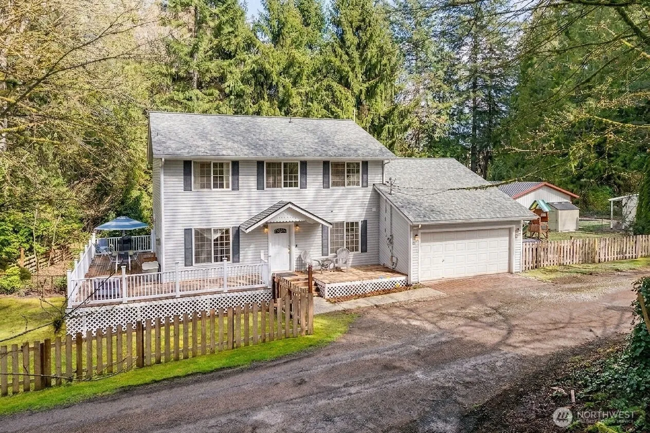 Property photo for 2275 Northlake Way Nw, Bremerton photo 4