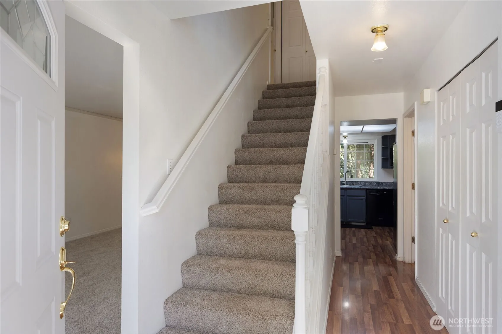 Property photo for 2275 Northlake Way Nw, Bremerton photo 5