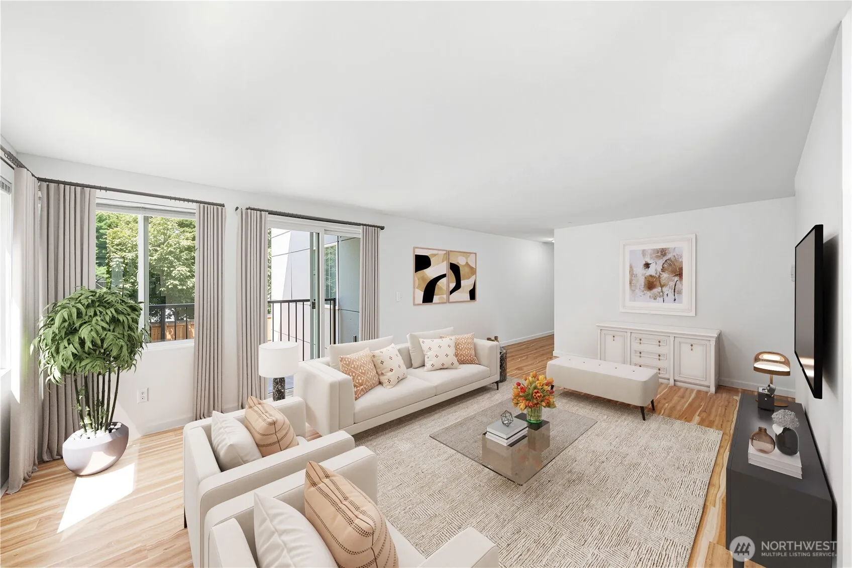 Property photo for 11556 Greenwood Avenue N #105, Seattle photo 4