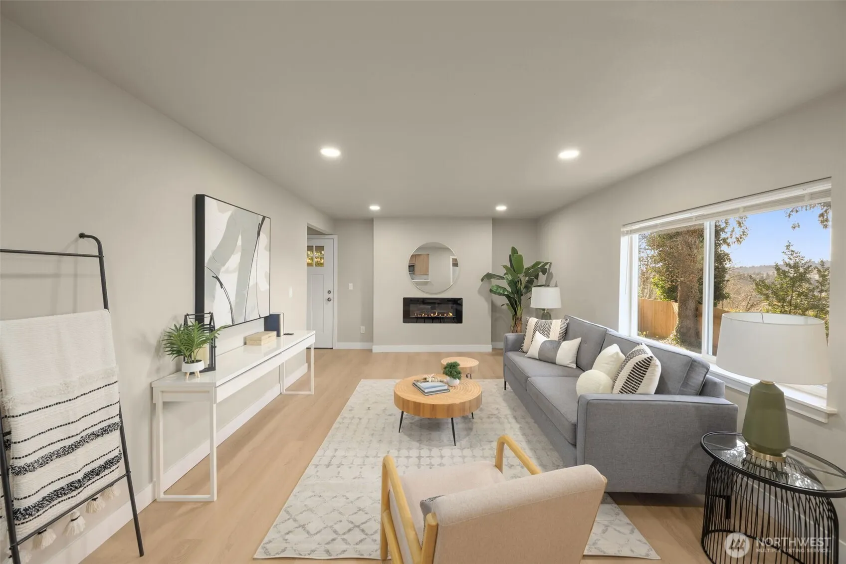 Property photo for 12041 S 56th Place, Seattle photo 2
