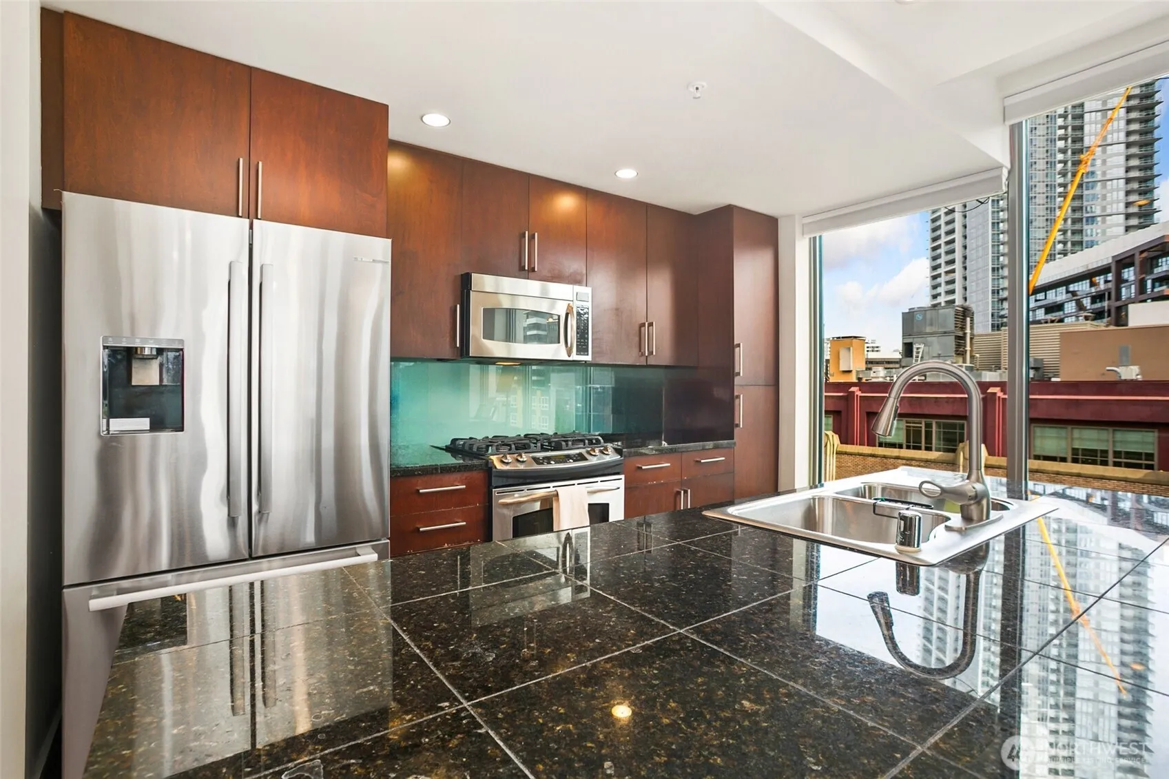 Property photo for 910 Lenora Street #903, Seattle photo 4