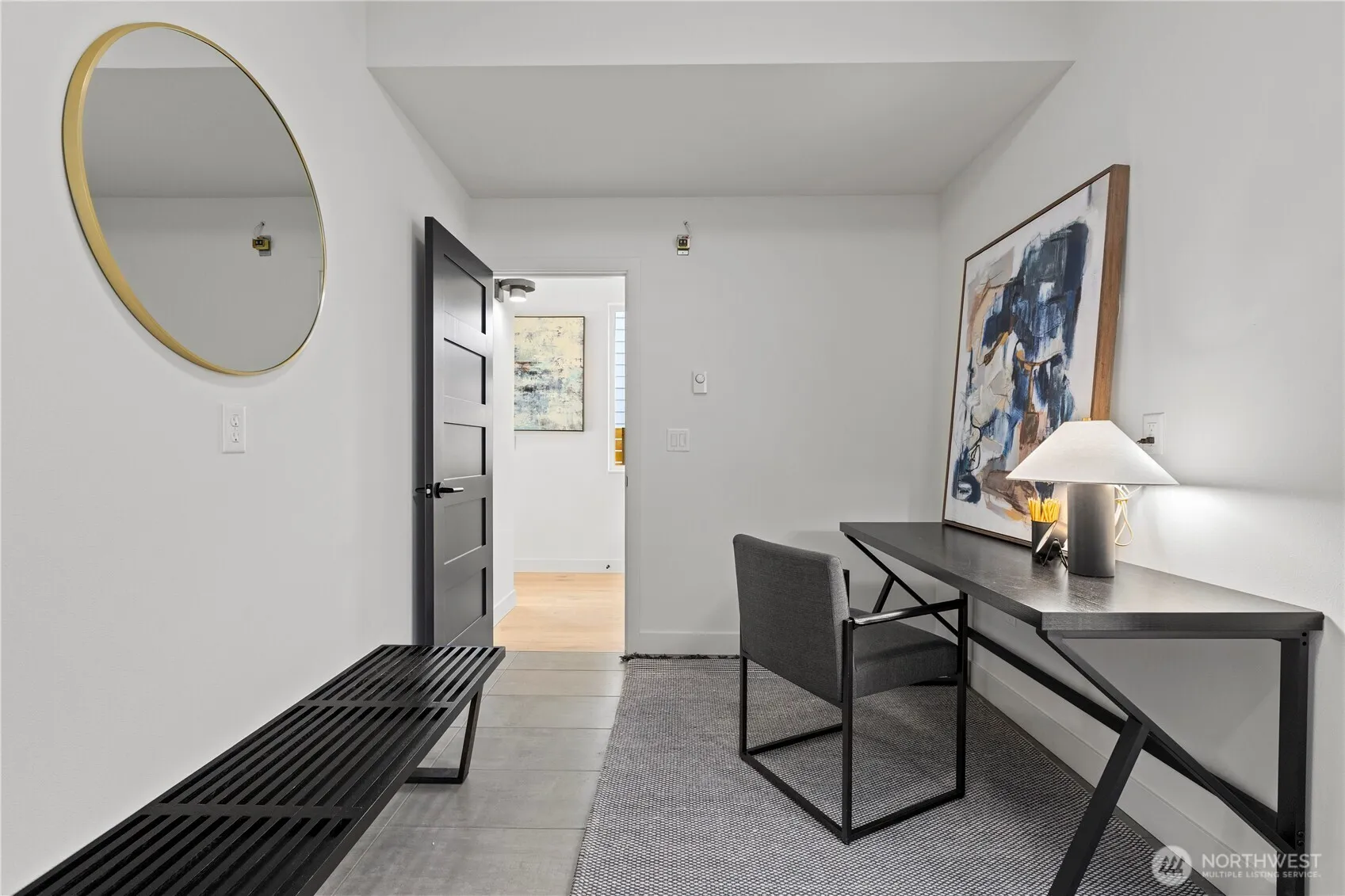 Property photo for 2562 30th Avenue W, Seattle photo 3