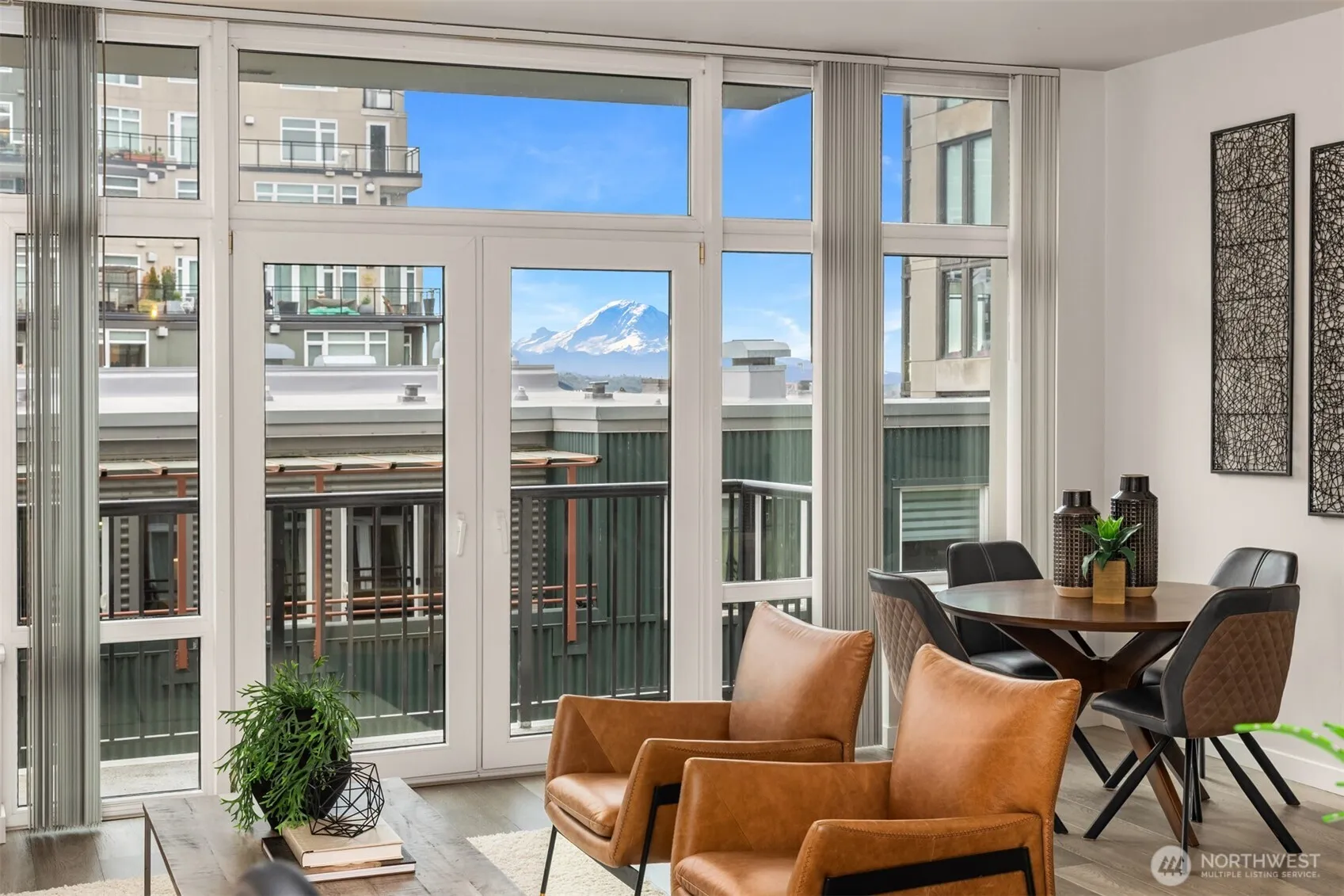 Property photo for 2717 Western Avenue #6016, Seattle