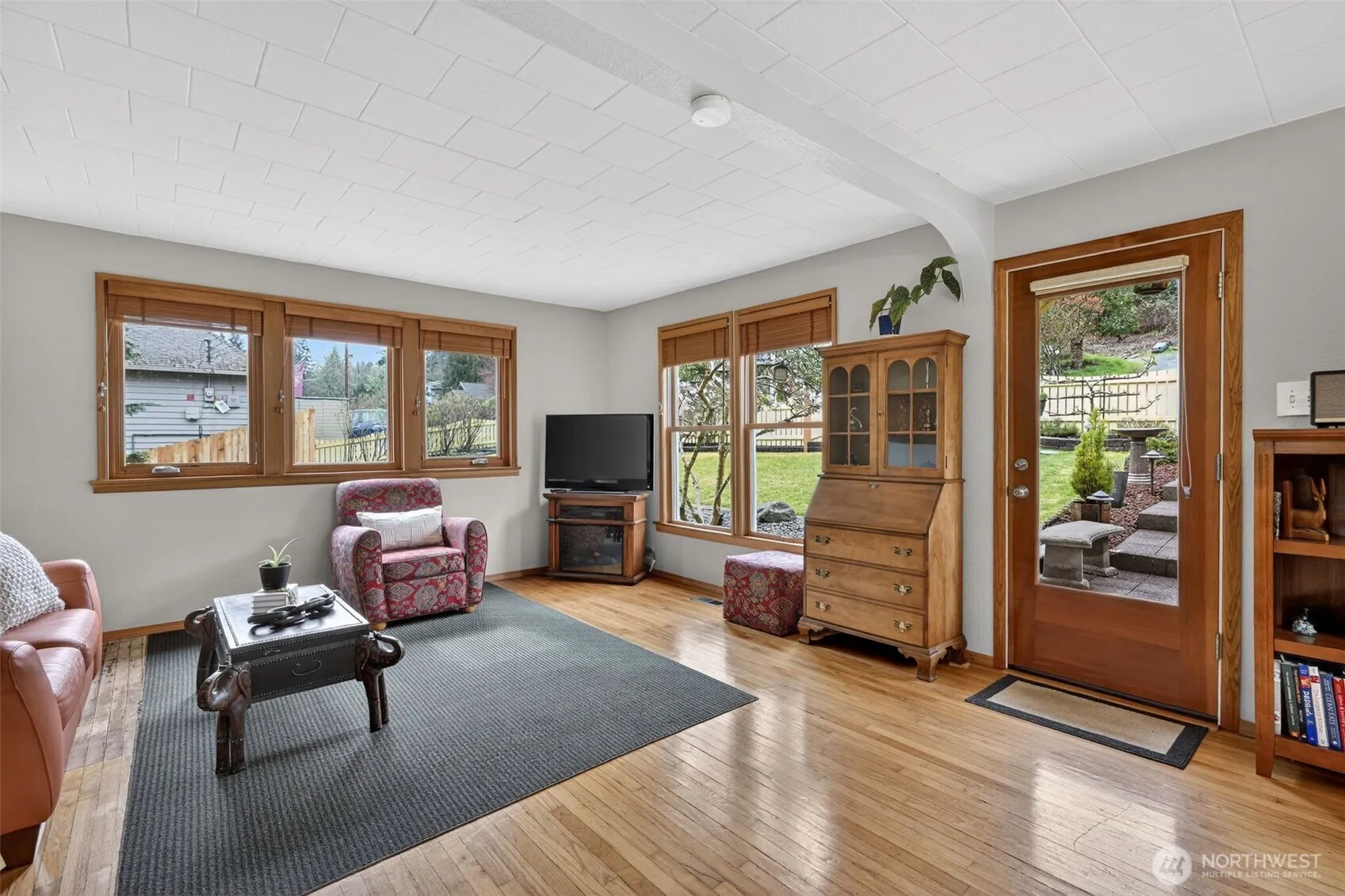 Property photo for 3931 Friday Avenue, Everett photo 2