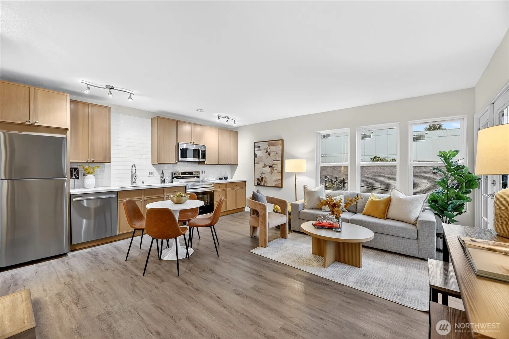 6547 42nd Avenue Sw #303, Seattle