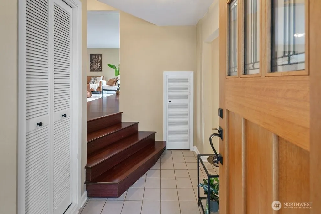 Property photo for 4200 Sw Atlantic Street, Seattle photo 4
