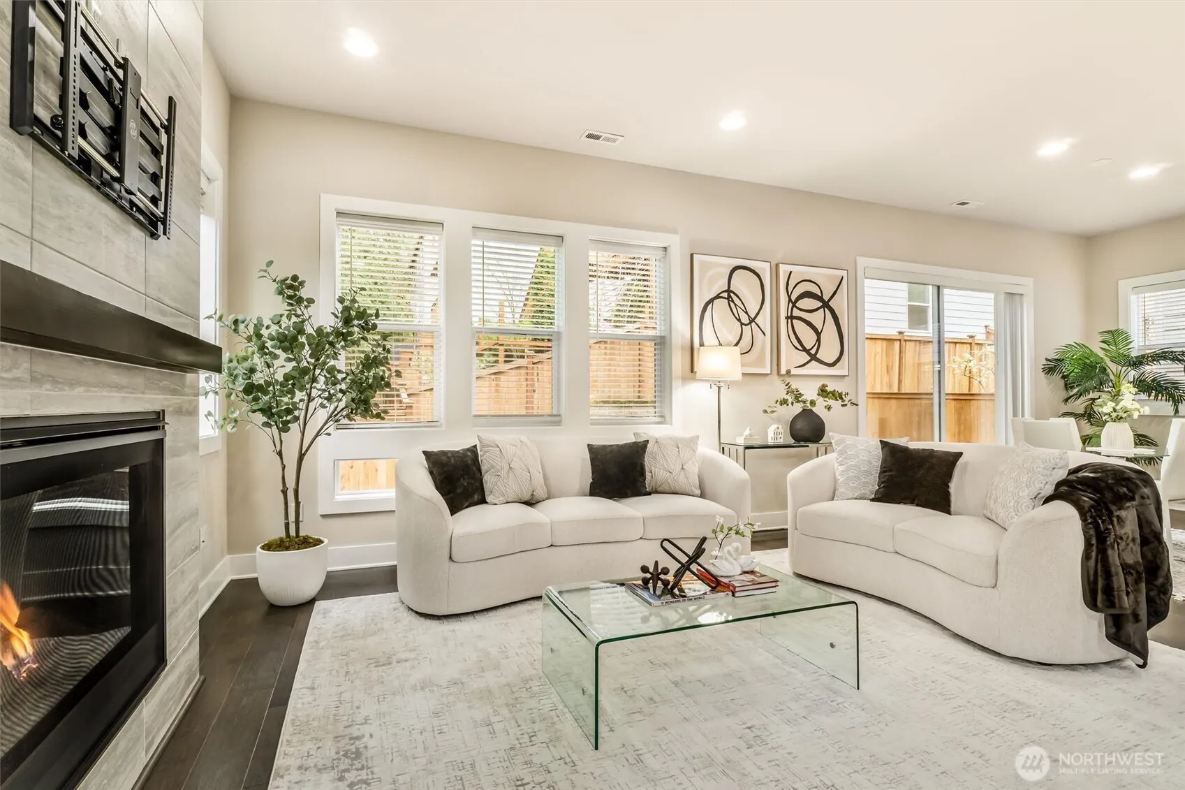 Property photo for 24509 Ne 13th Place, Sammamish photo 5