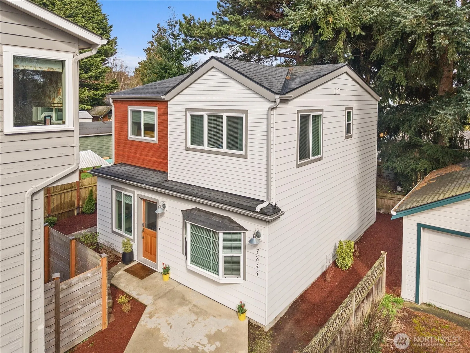 Property photo for 7344 23rd Avenue Nw #b, Seattle