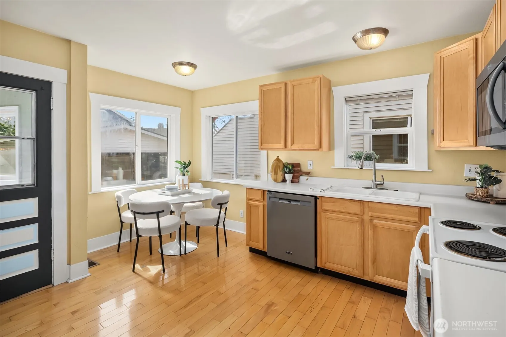 Property photo for 1341 N 78th Street, Seattle photo 5