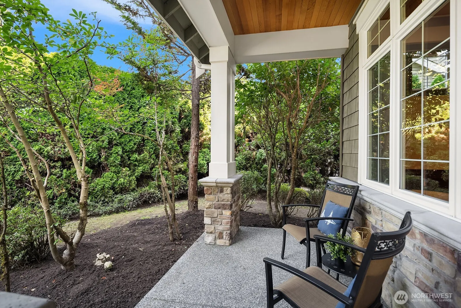 Property photo for 2098 211th Place Se, Sammamish photo 3
