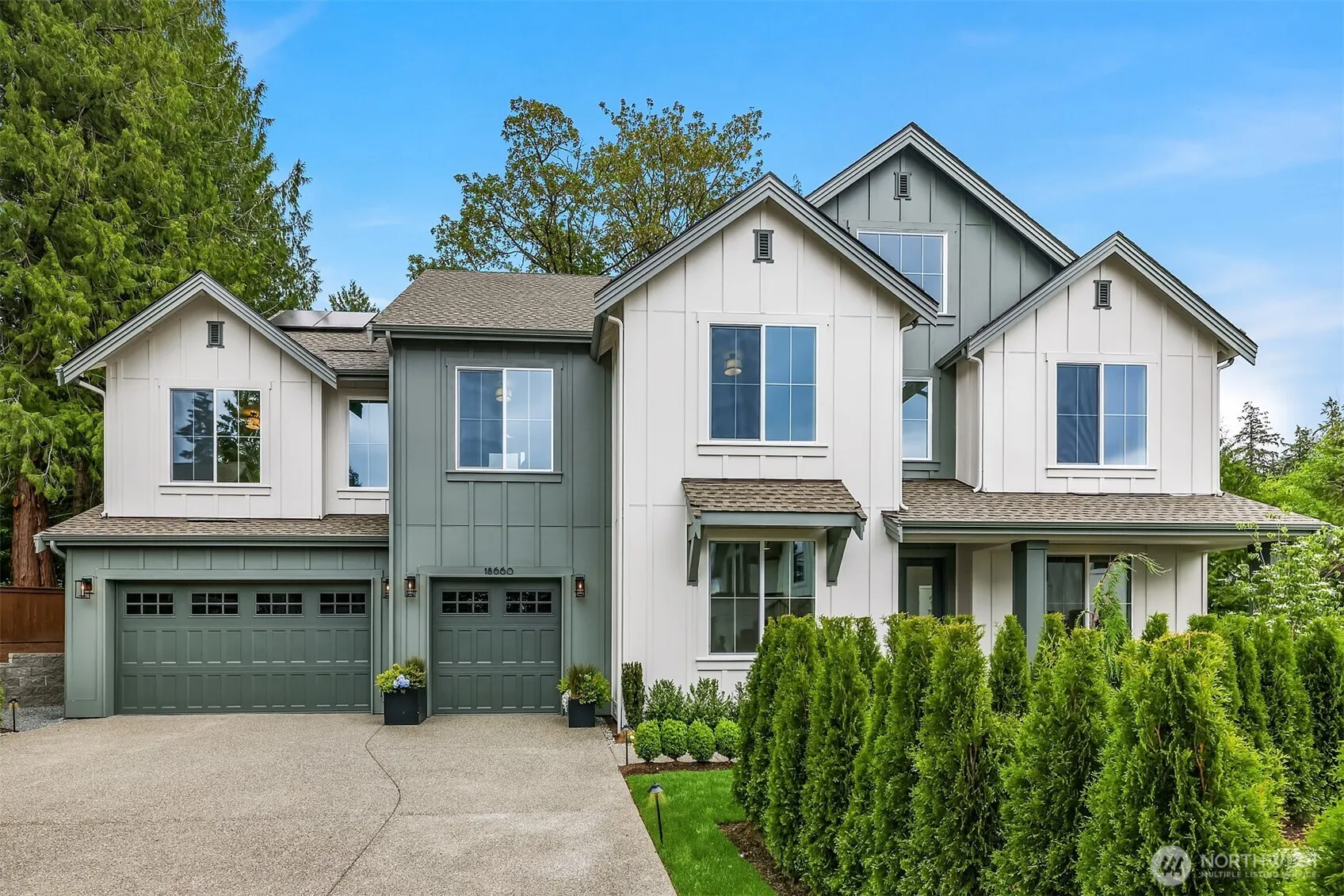 Property photo for 18660 Ne 53rd Street, Redmond