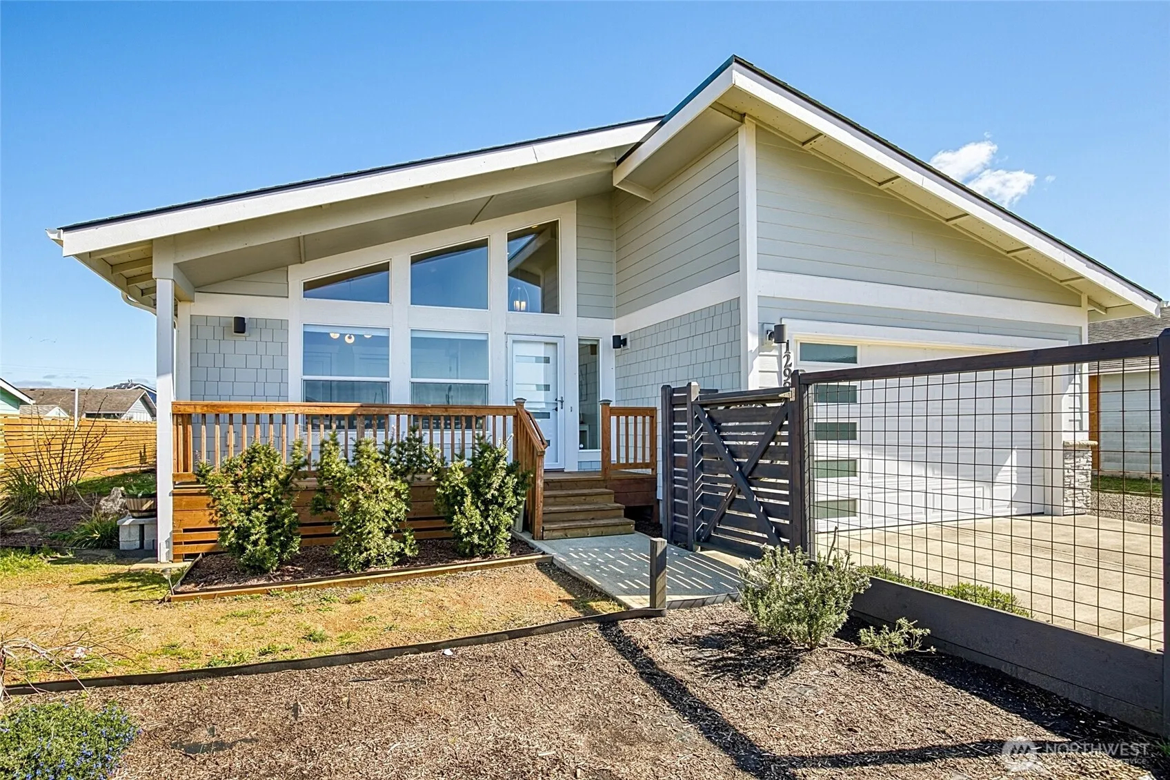 Property photo for 1298 Storm King Avenue Sw, Ocean Shores