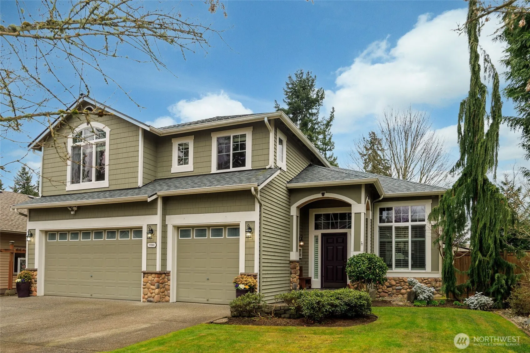 Property photo for 17001 31st Drive Se, Bothell photo 4